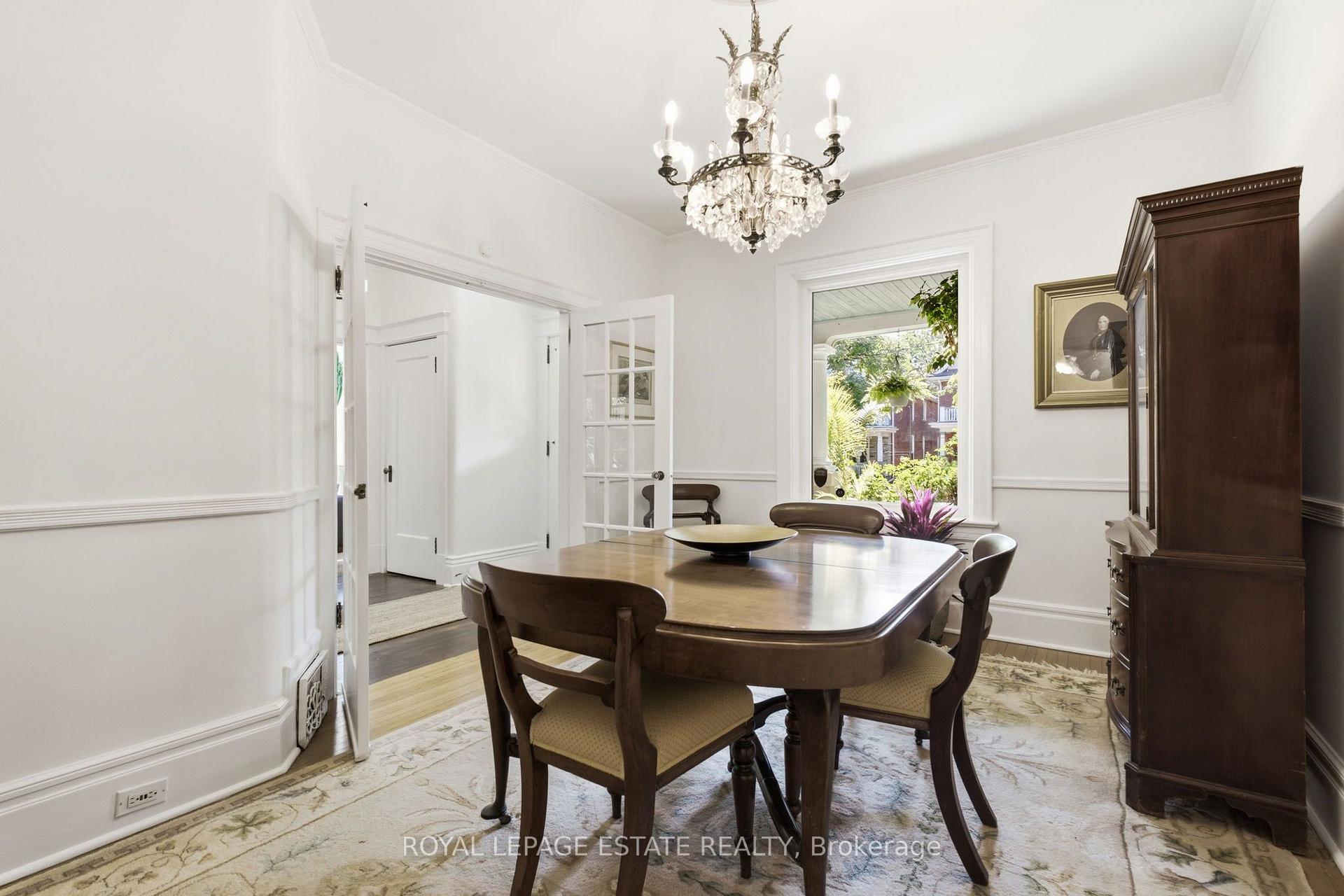 Photo 10 of 14 Lyall Avenue, Toronto, East End-Danforth — HOMEH