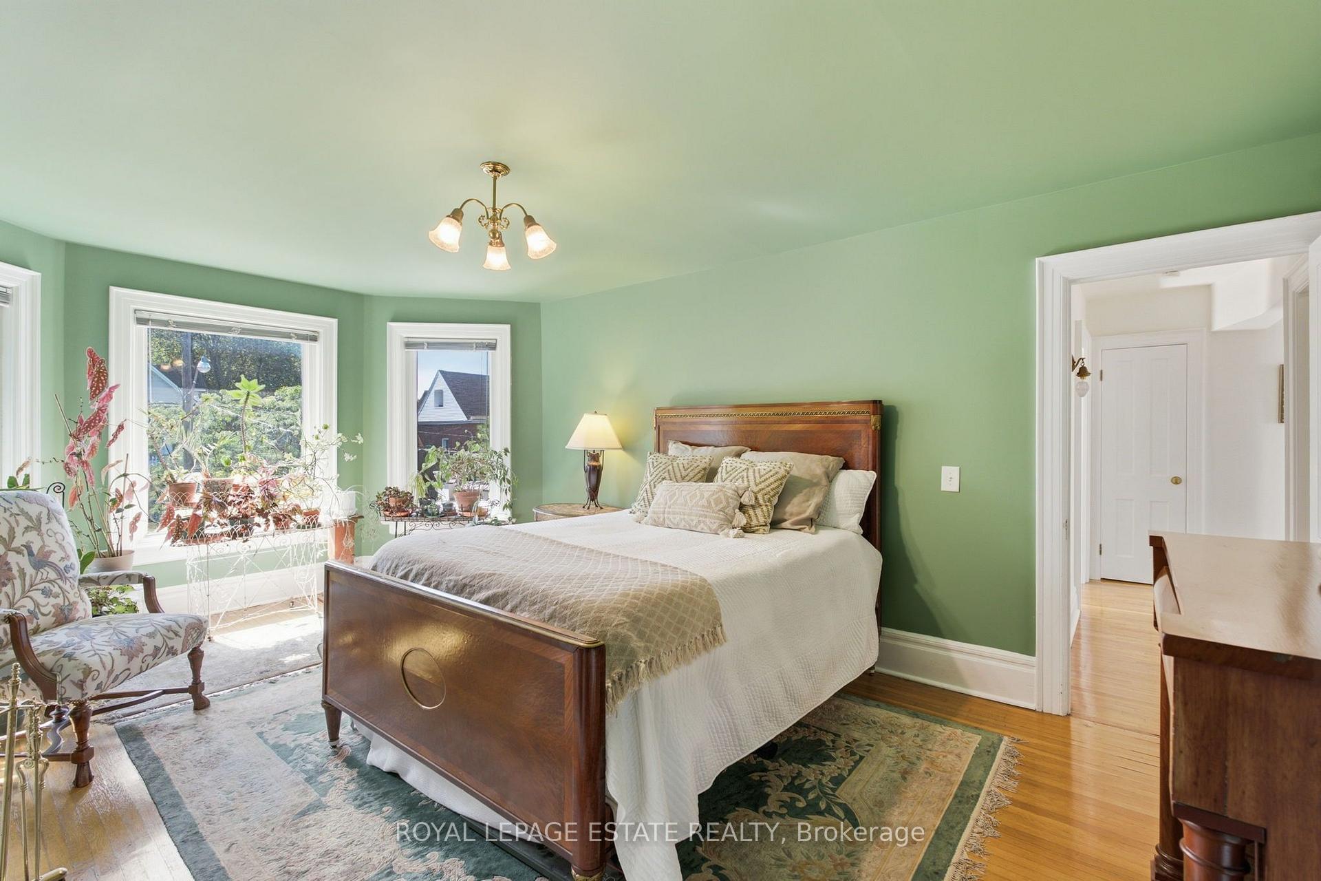 Photo 27 of 14 Lyall Avenue, Toronto, East End-Danforth — HOMEH