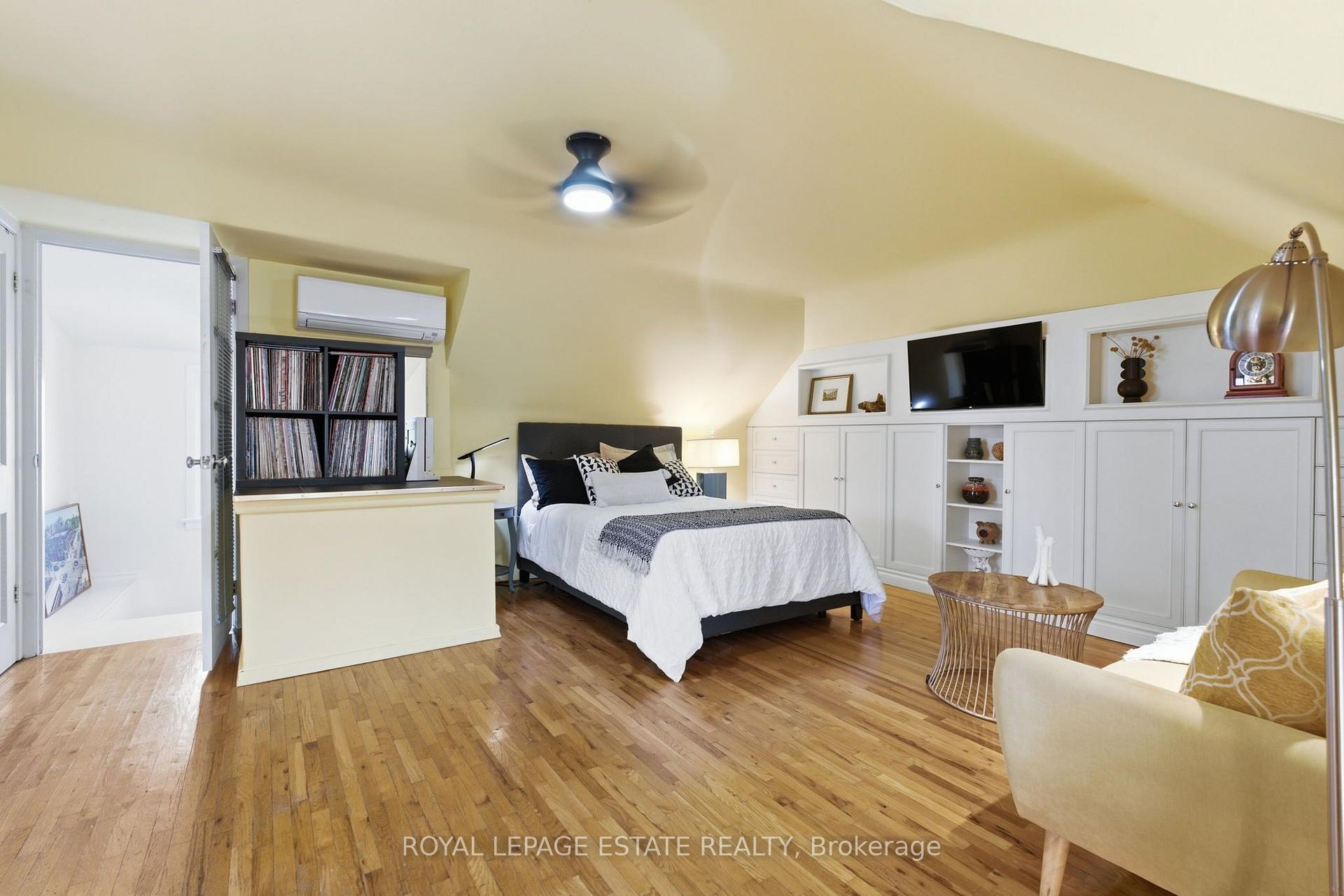 Photo 32 of 14 Lyall Avenue, Toronto, East End-Danforth — HOMEH