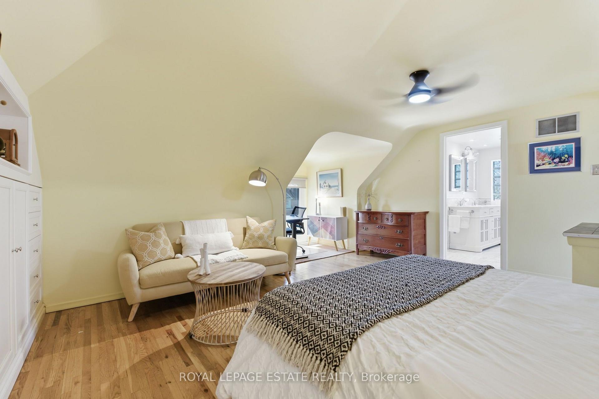 Photo 33 of 14 Lyall Avenue, Toronto, East End-Danforth — HOMEH