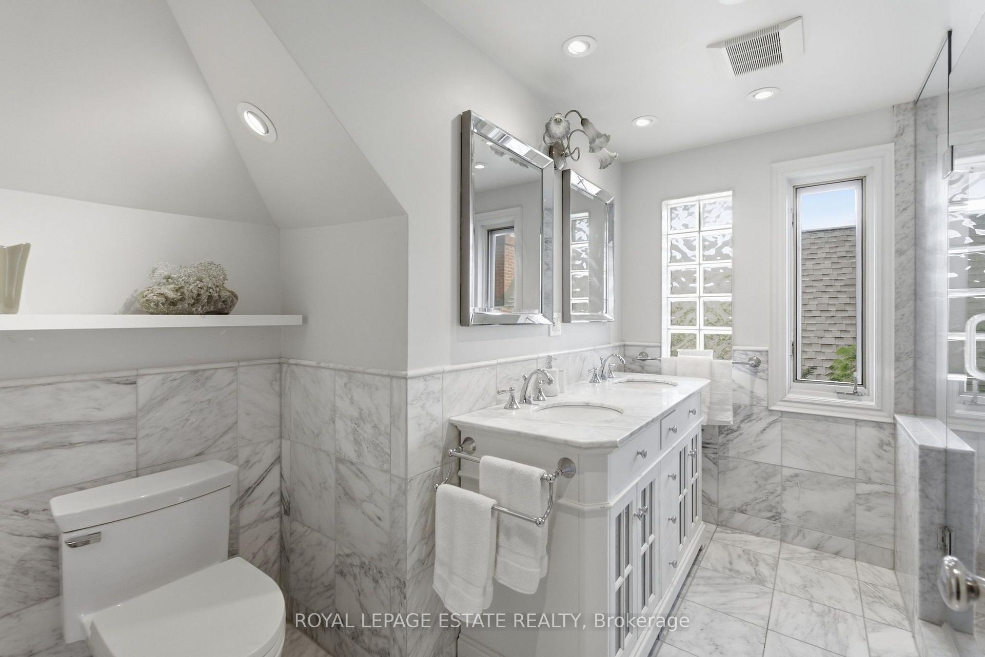 Photo 36 of 14 Lyall Avenue, Toronto, East End-Danforth — HOMEH