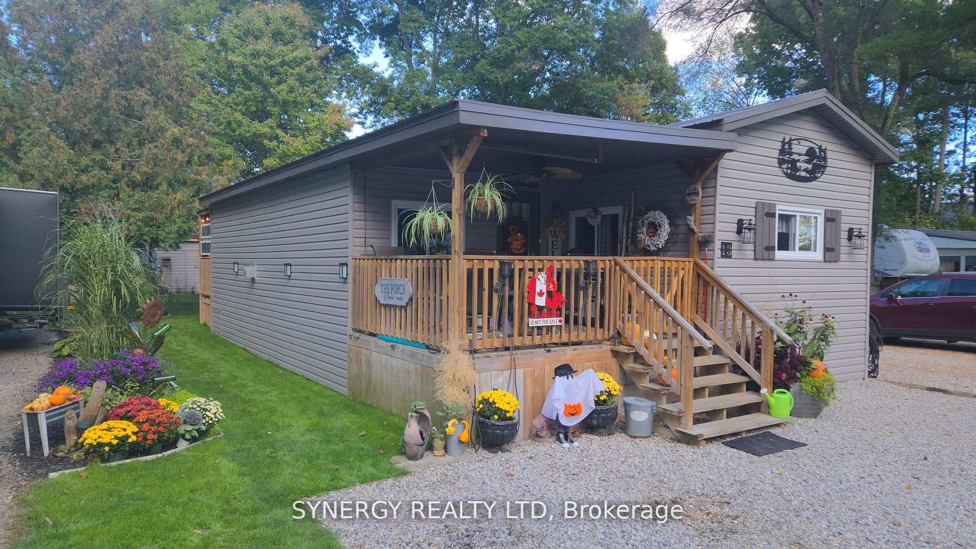 Photo of 24749 Park Street