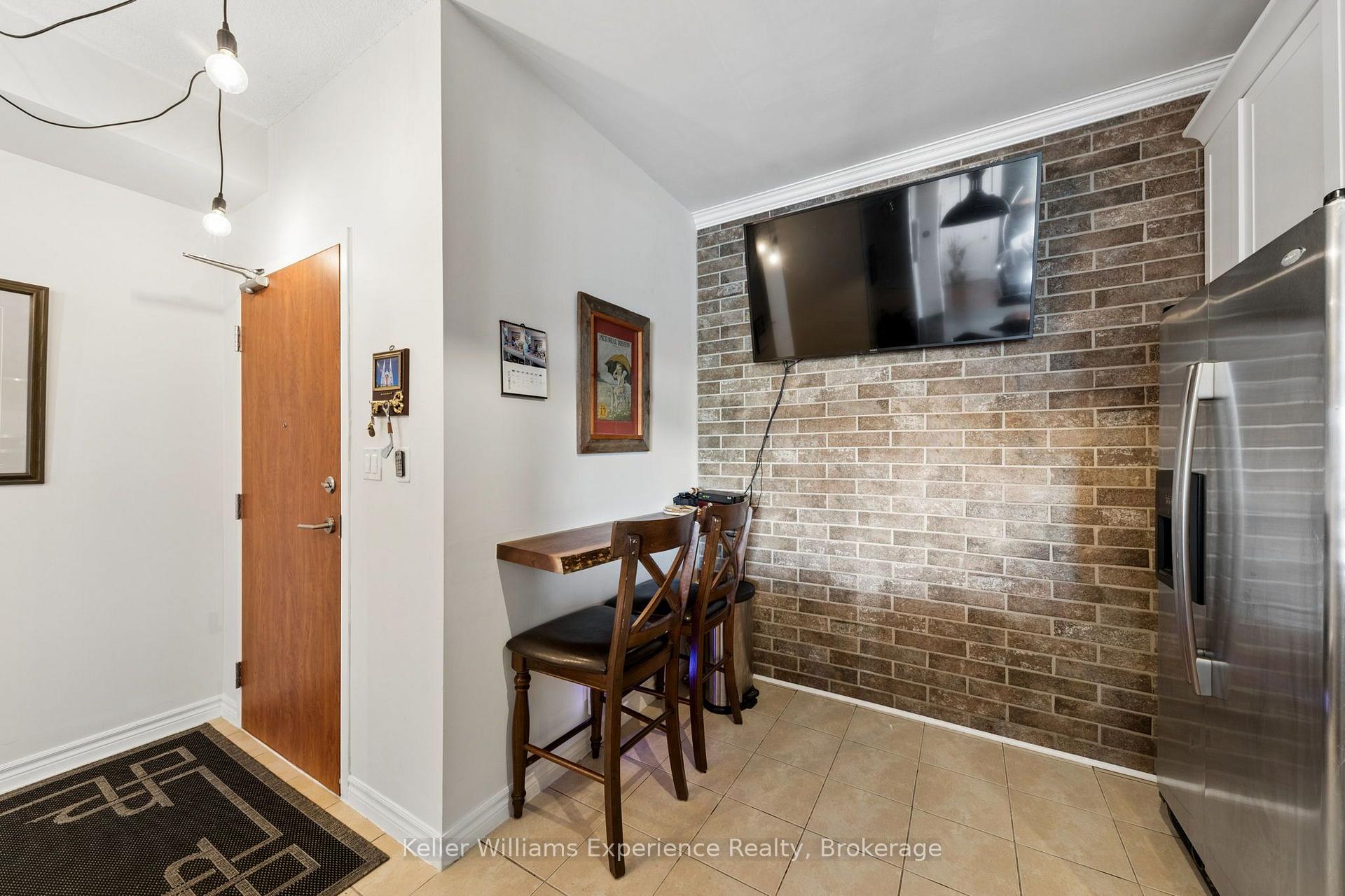 Photo 4 of Unit 706, 699 Aberdeen Boulevard, Midland — HOMEH