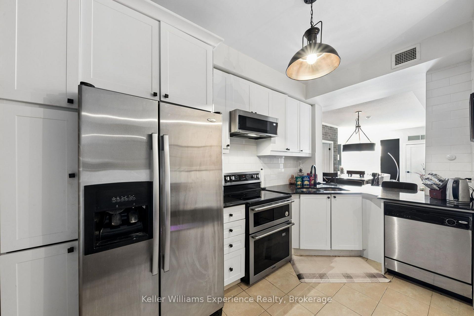 Photo 6 of Unit 706, 699 Aberdeen Boulevard, Midland — HOMEH