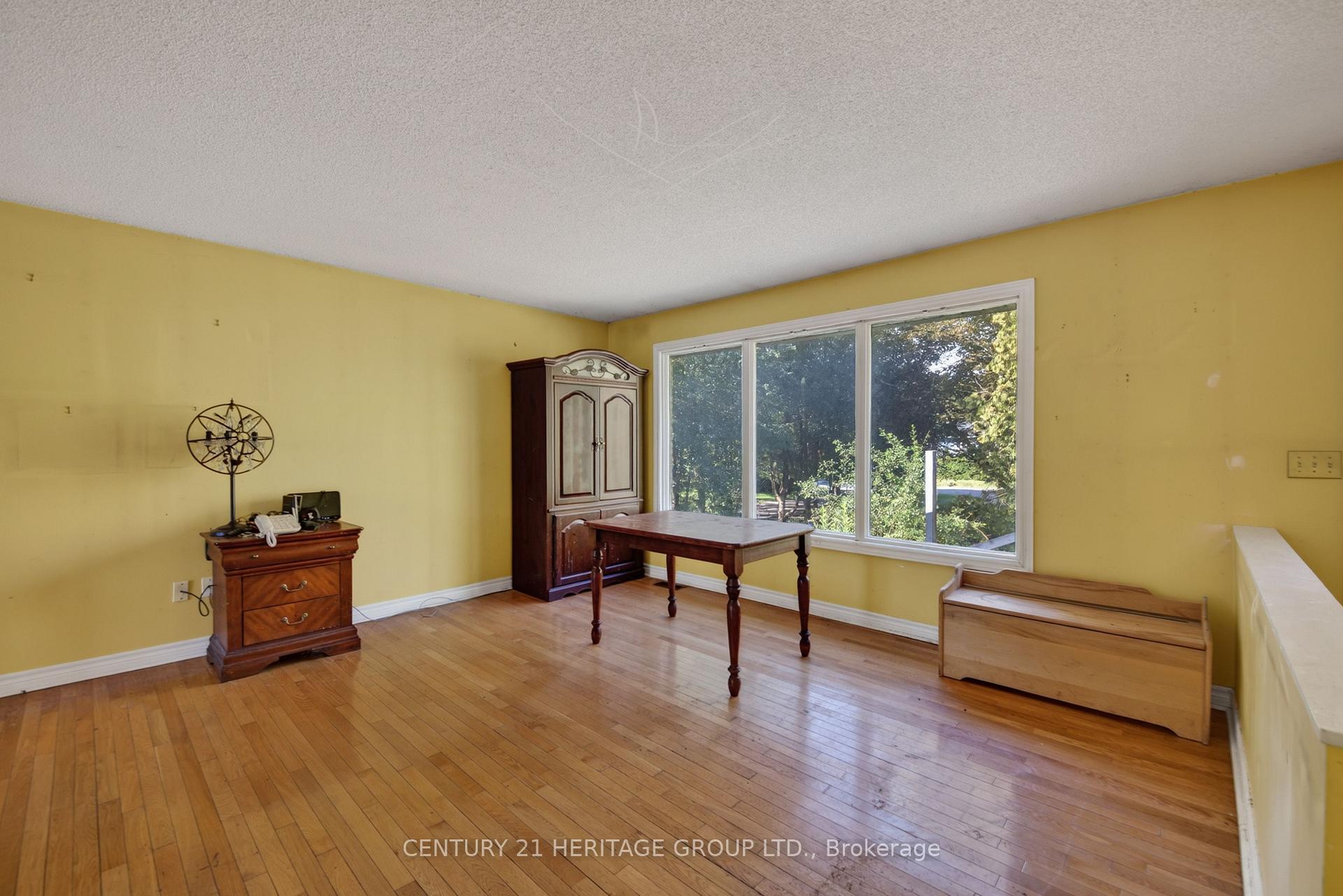 Photo 9 of 33 Minonen Road, Georgina, Baldwin — HOMEH