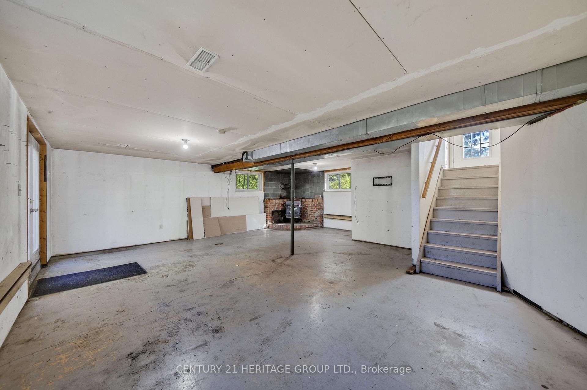 Photo 26 of 33 Minonen Road, Georgina, Baldwin — HOMEH