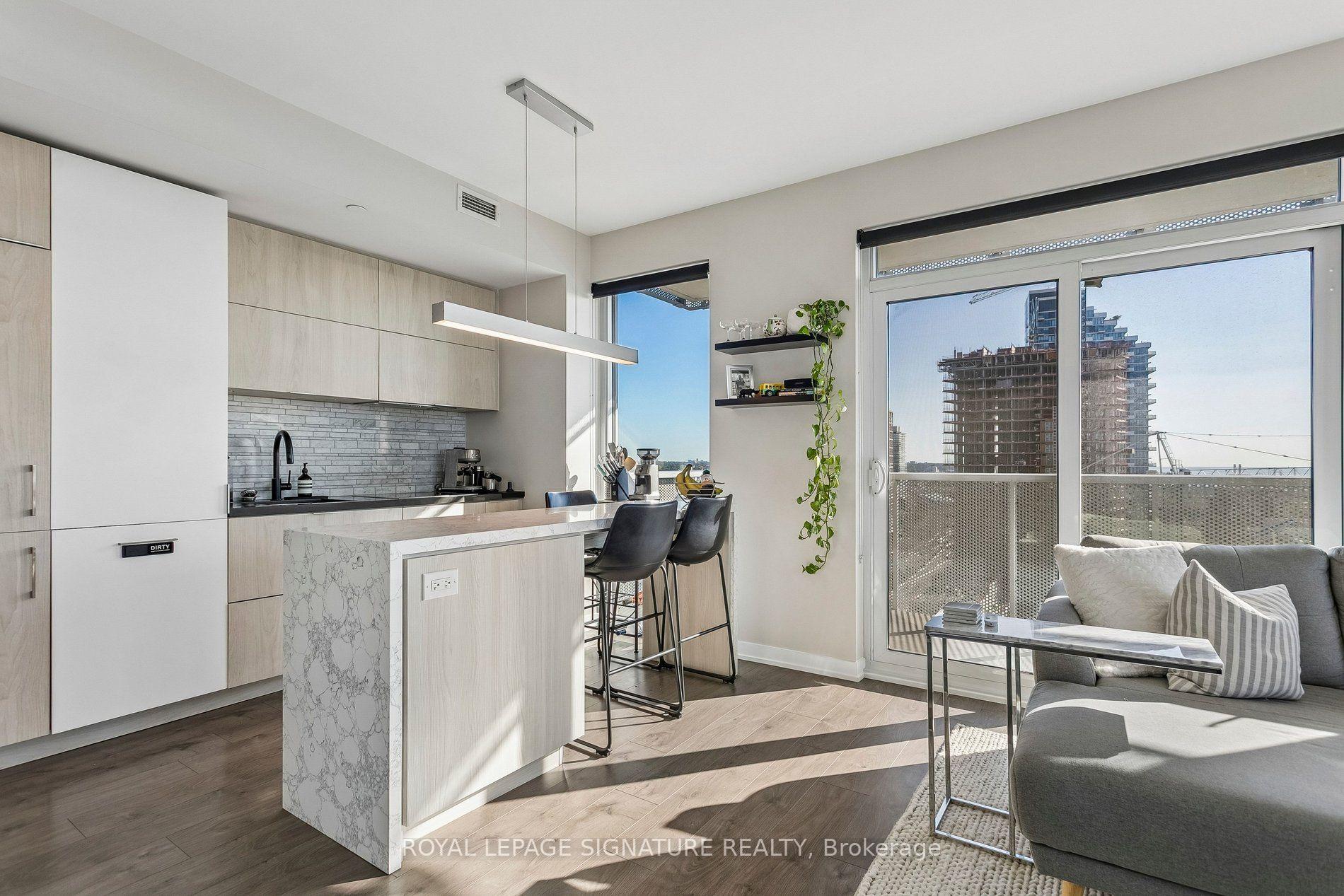 Photo 3 of Unit 2403, 20 Richardson Street, Toronto, Waterfront Communities — HOMEH