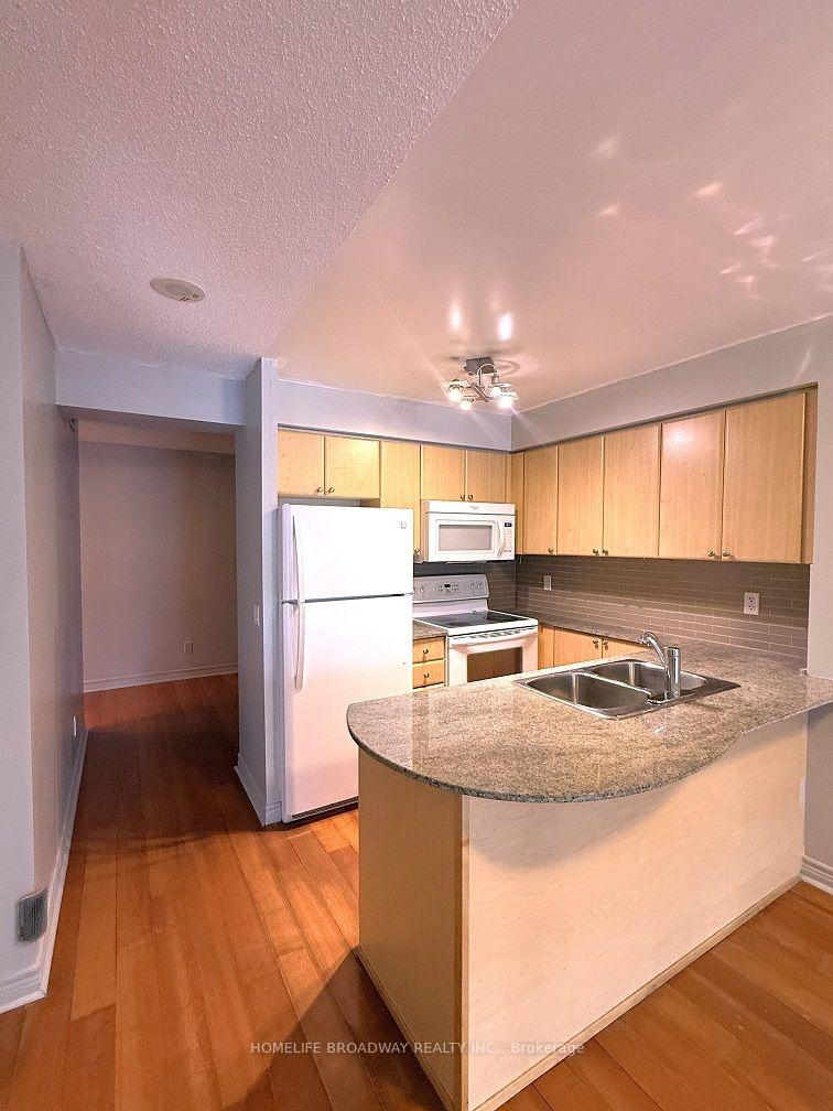 Photo 8 of Unit 1111, 763 Bay Street, Toronto, Bay Street Corridor — HOMEH