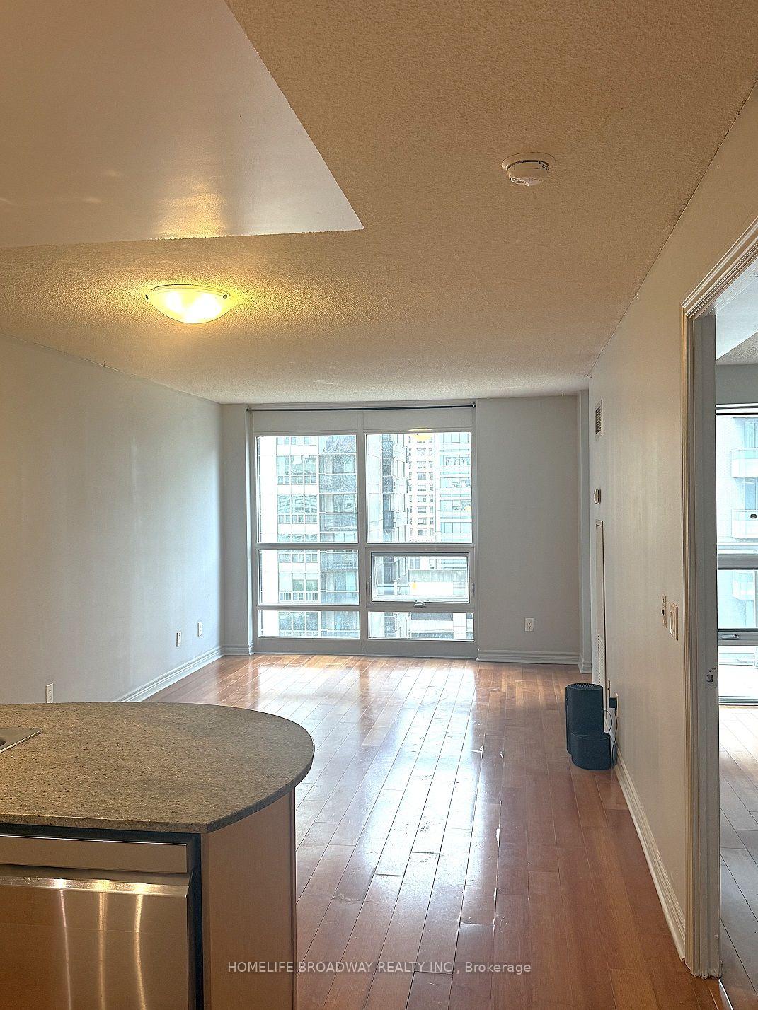 Photo 9 of Unit 1111, 763 Bay Street, Toronto, Bay Street Corridor — HOMEH