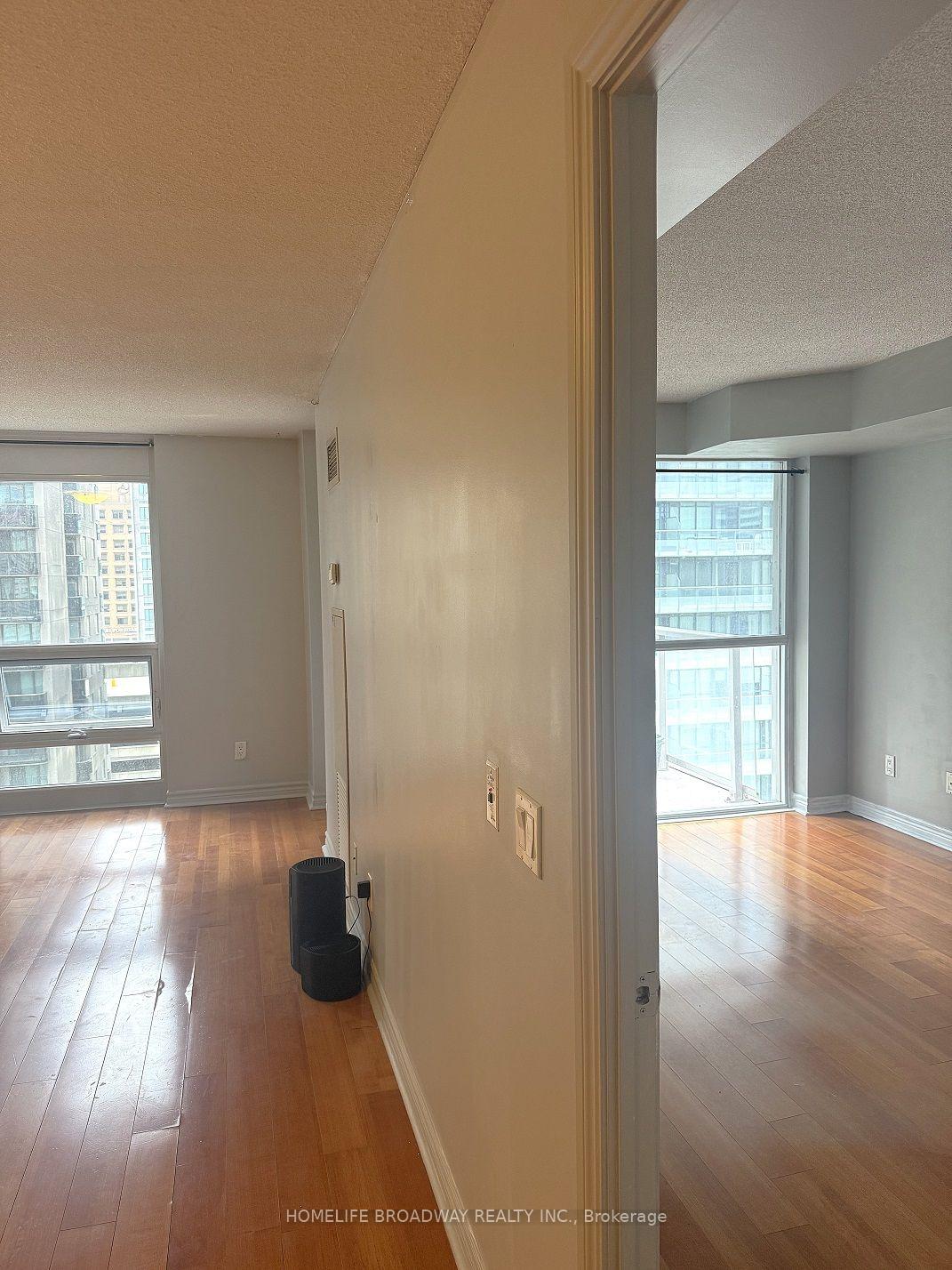 Photo 11 of Unit 1111, 763 Bay Street, Toronto, Bay Street Corridor — HOMEH
