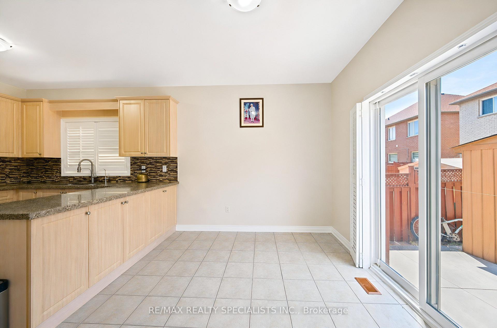 Photo 18 of 12 Mountain Gorge Road, Brampton, Sandringham-Wellington — HOMEH