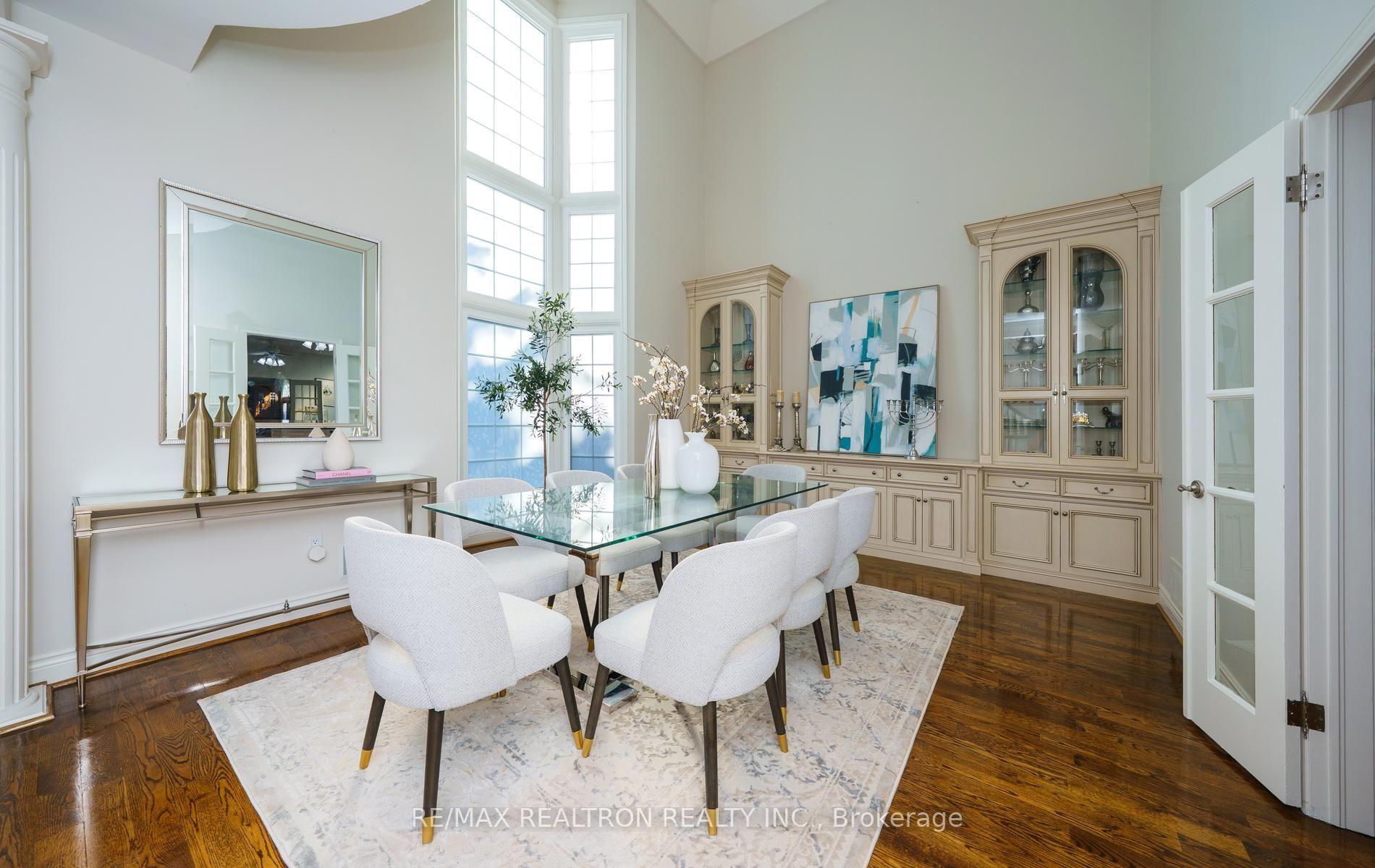 Photo 12 of 96 Markwood Lane, Vaughan, Crestwood-Springfarm-Yorkhill — HOMEH