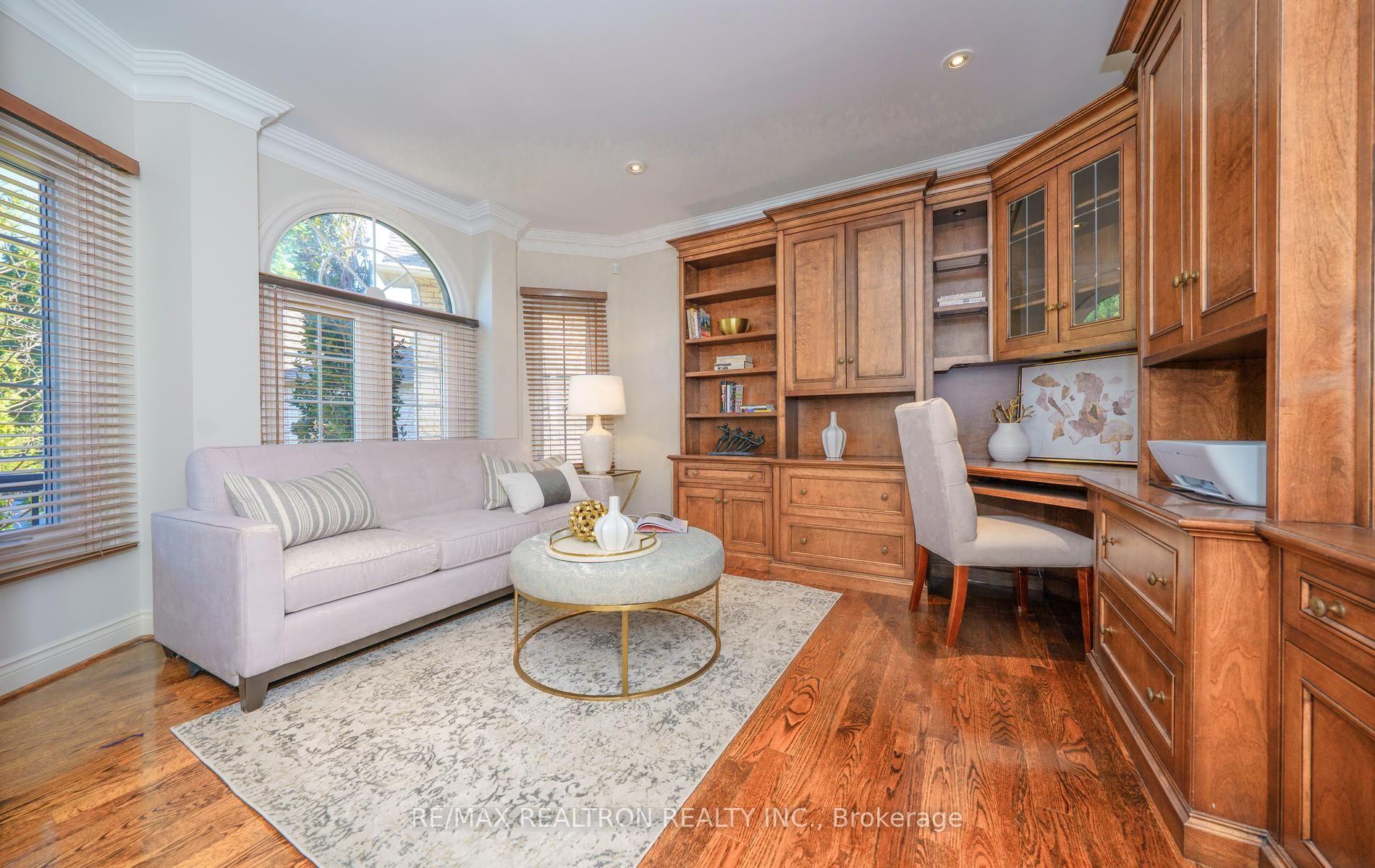 Photo 22 of 96 Markwood Lane, Vaughan, Crestwood-Springfarm-Yorkhill — HOMEH