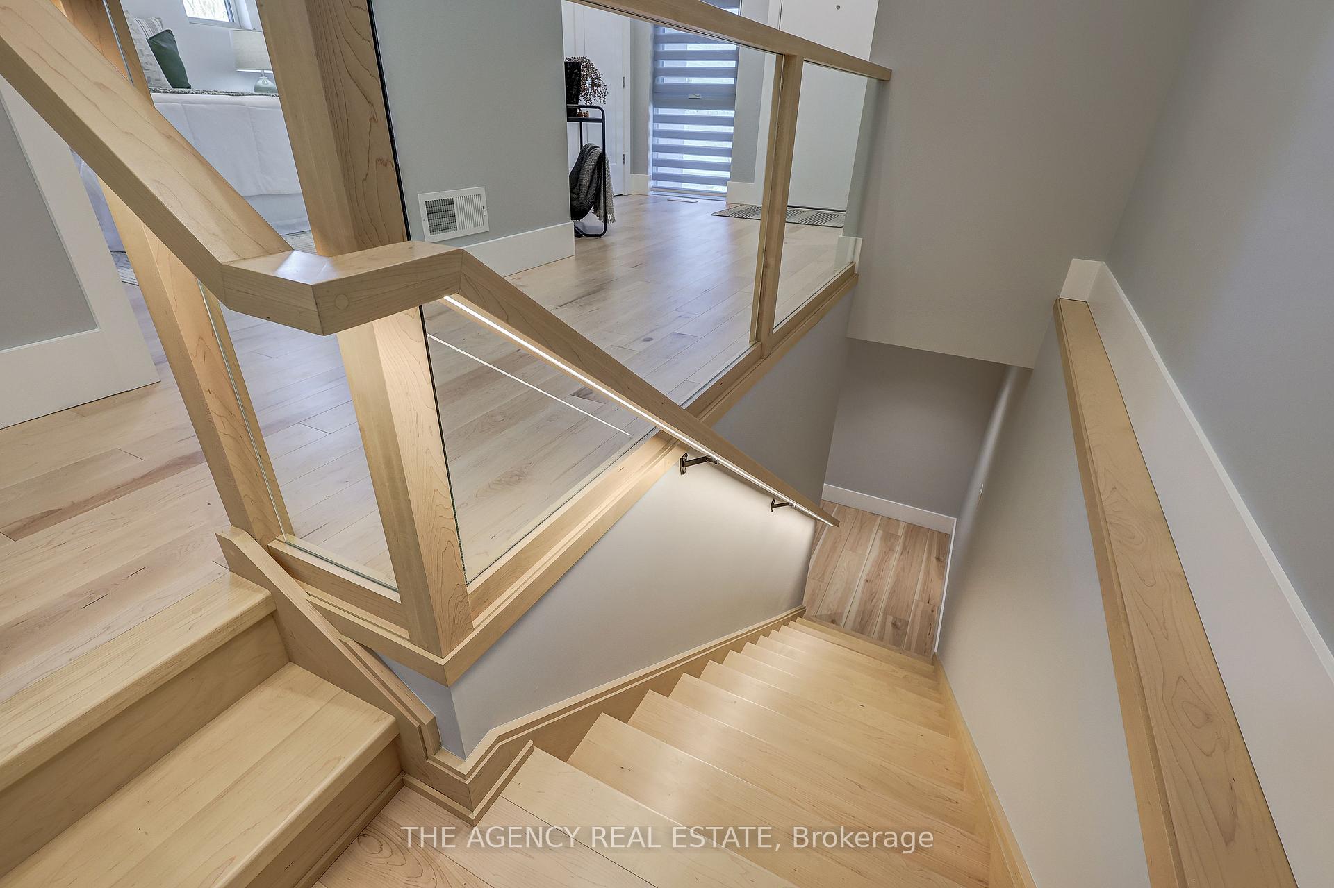Photo 9 of 4228 Fallingbrook Road, London, South V — HOMEH
