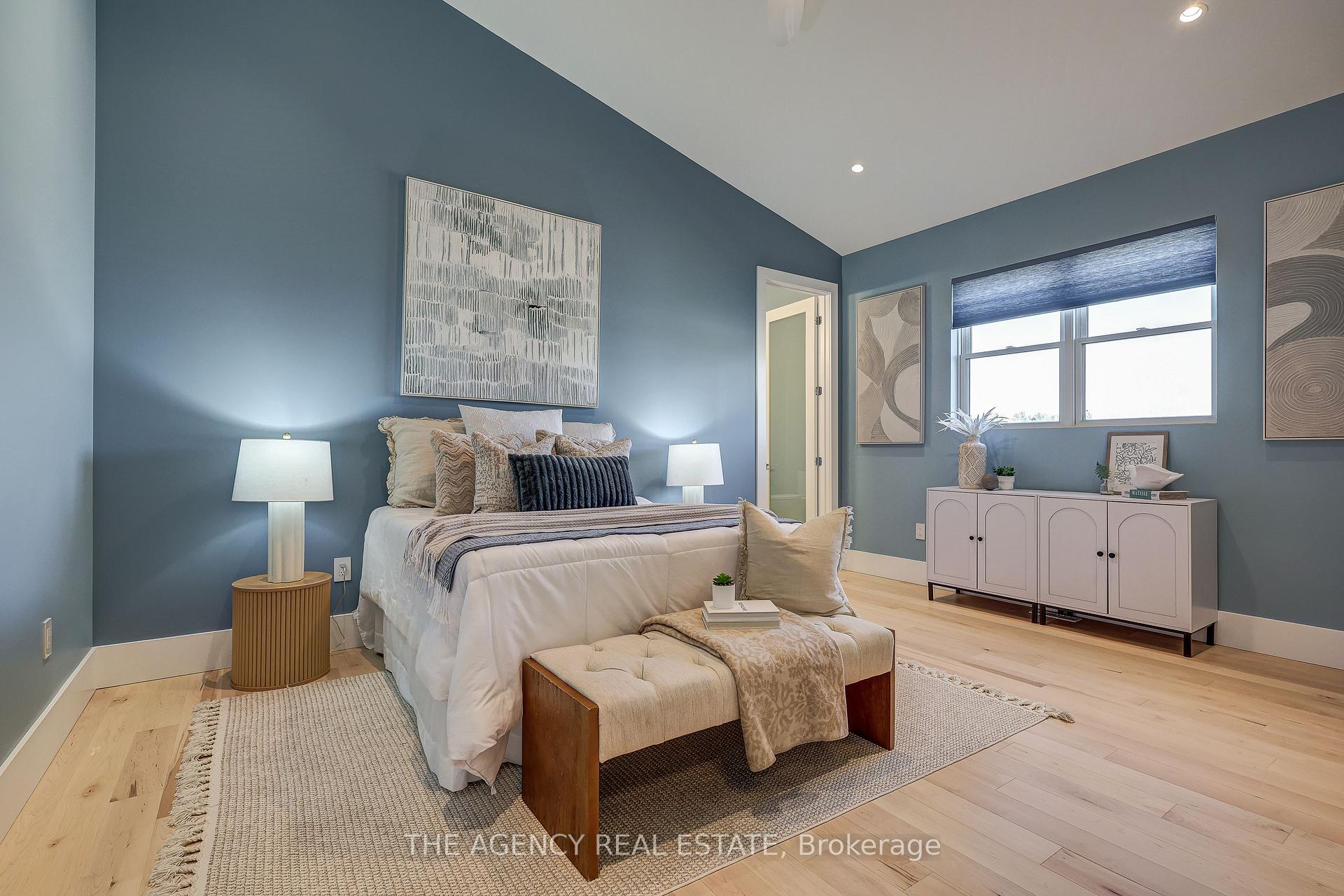 Photo 19 of 4228 Fallingbrook Road, London, South V — HOMEH