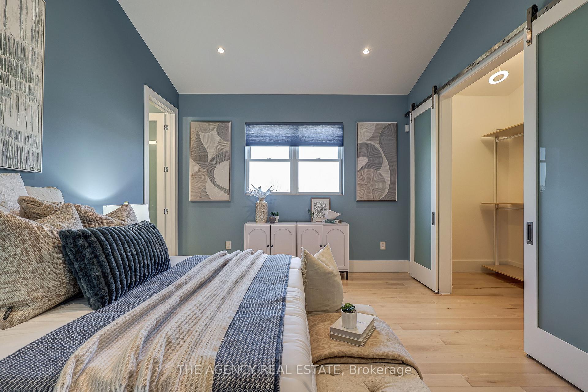 Photo 20 of 4228 Fallingbrook Road, London, South V — HOMEH