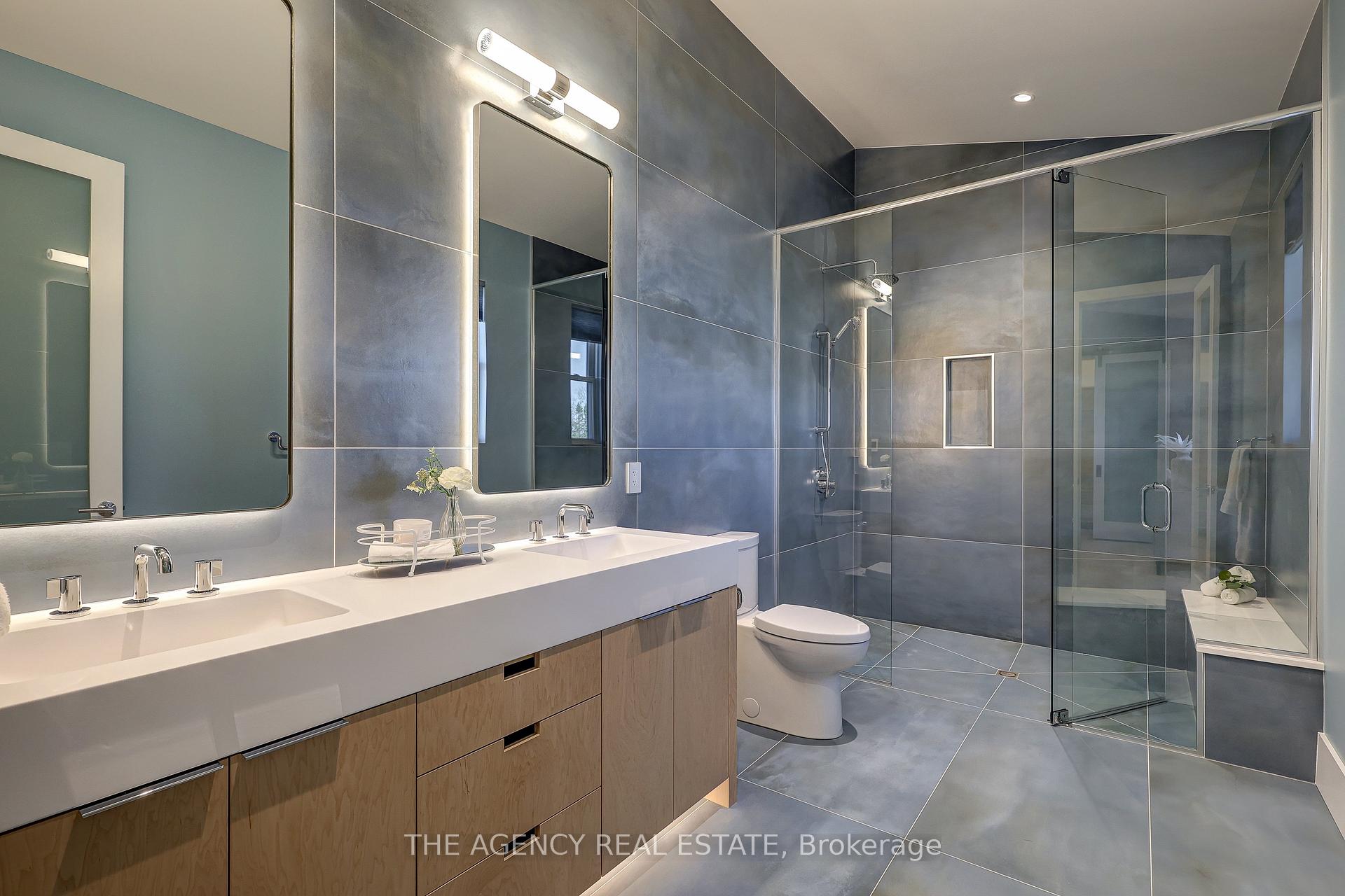 Photo 22 of 4228 Fallingbrook Road, London, South V — HOMEH