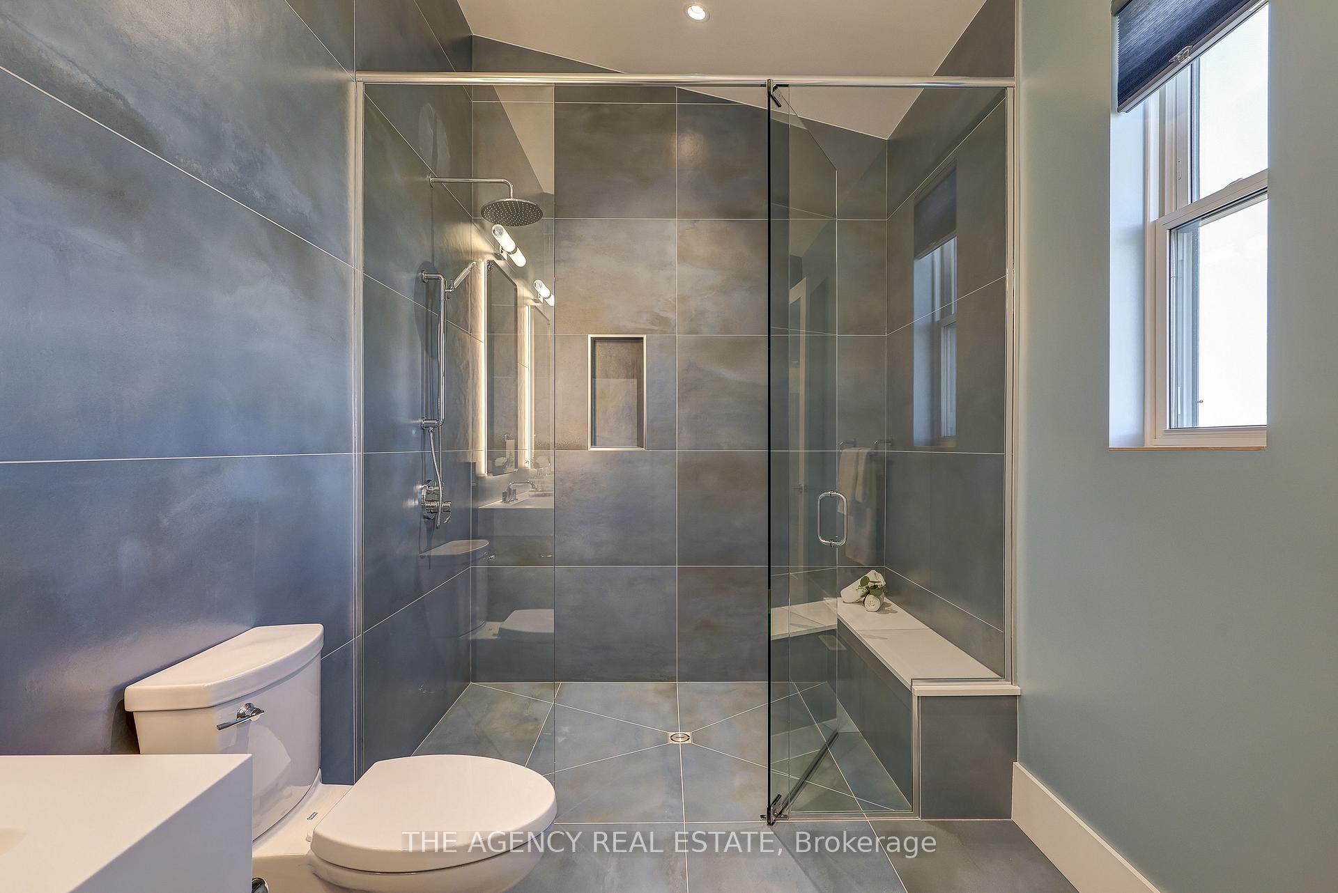 Photo 23 of 4228 Fallingbrook Road, London, South V — HOMEH