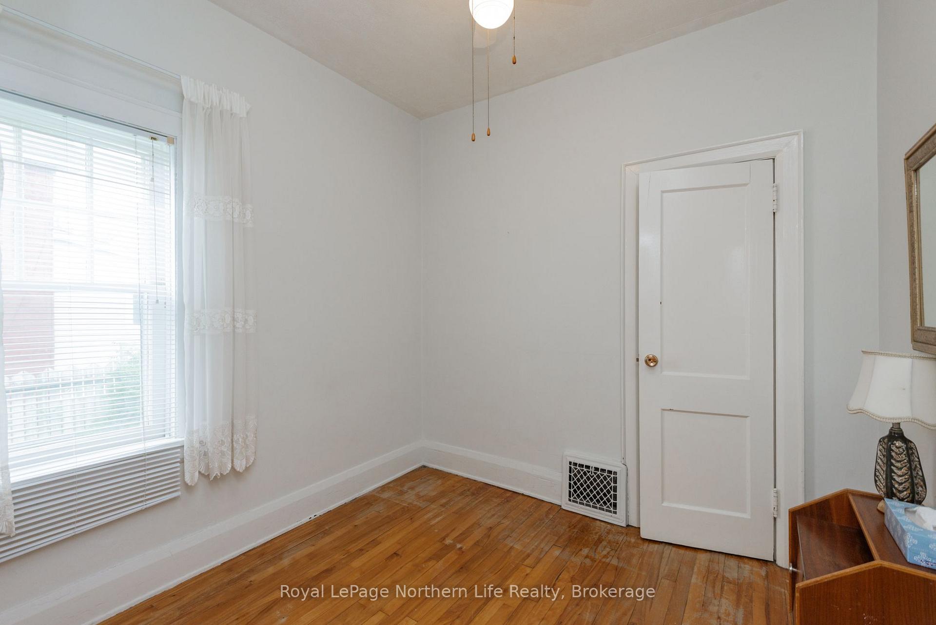 Photo 13 of 840 Front Street, North Bay, Central — HOMEH