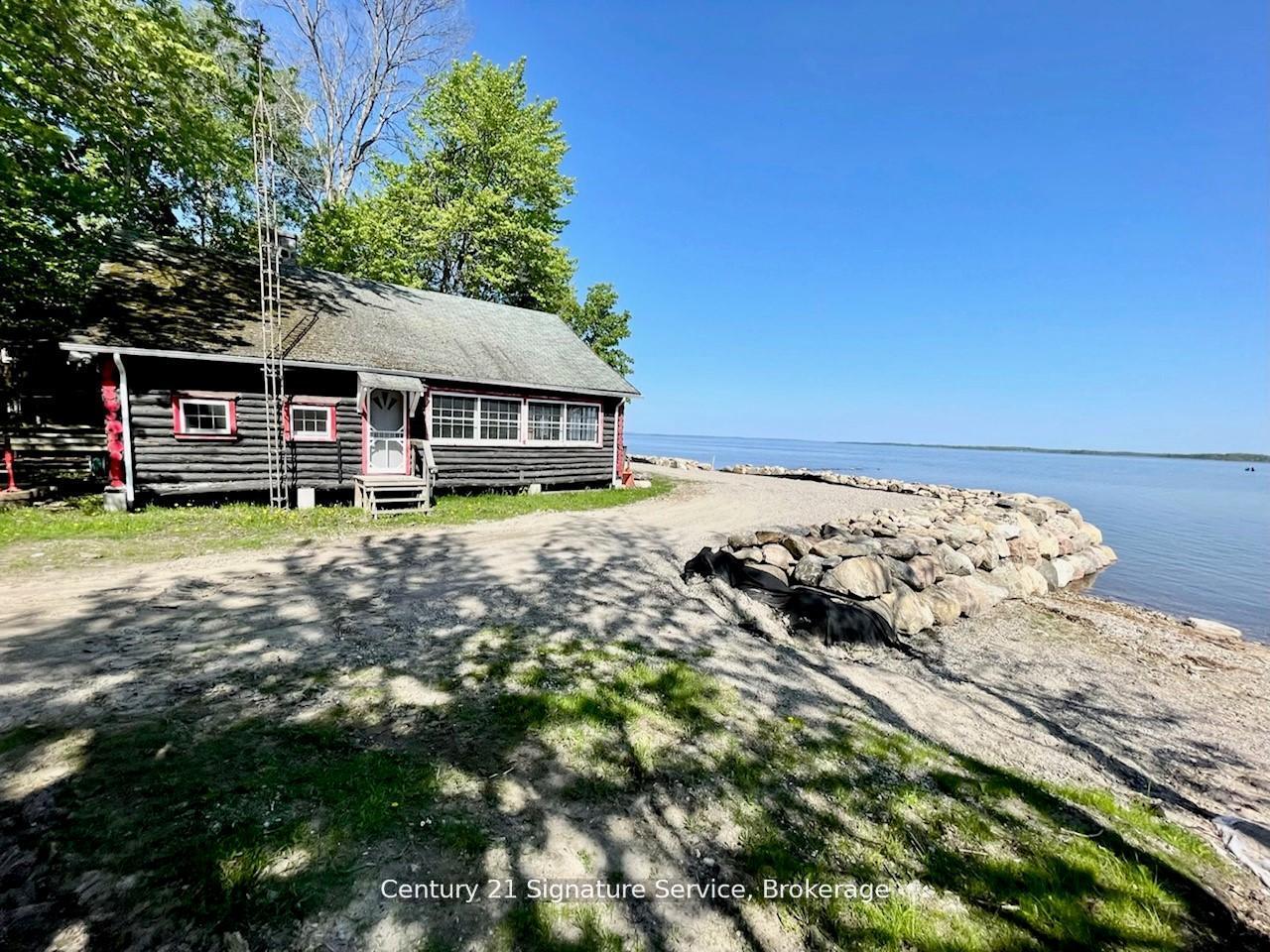 Photo 5 of 264 Robins Point Road, Tay, Victoria Harbour — HOMEH