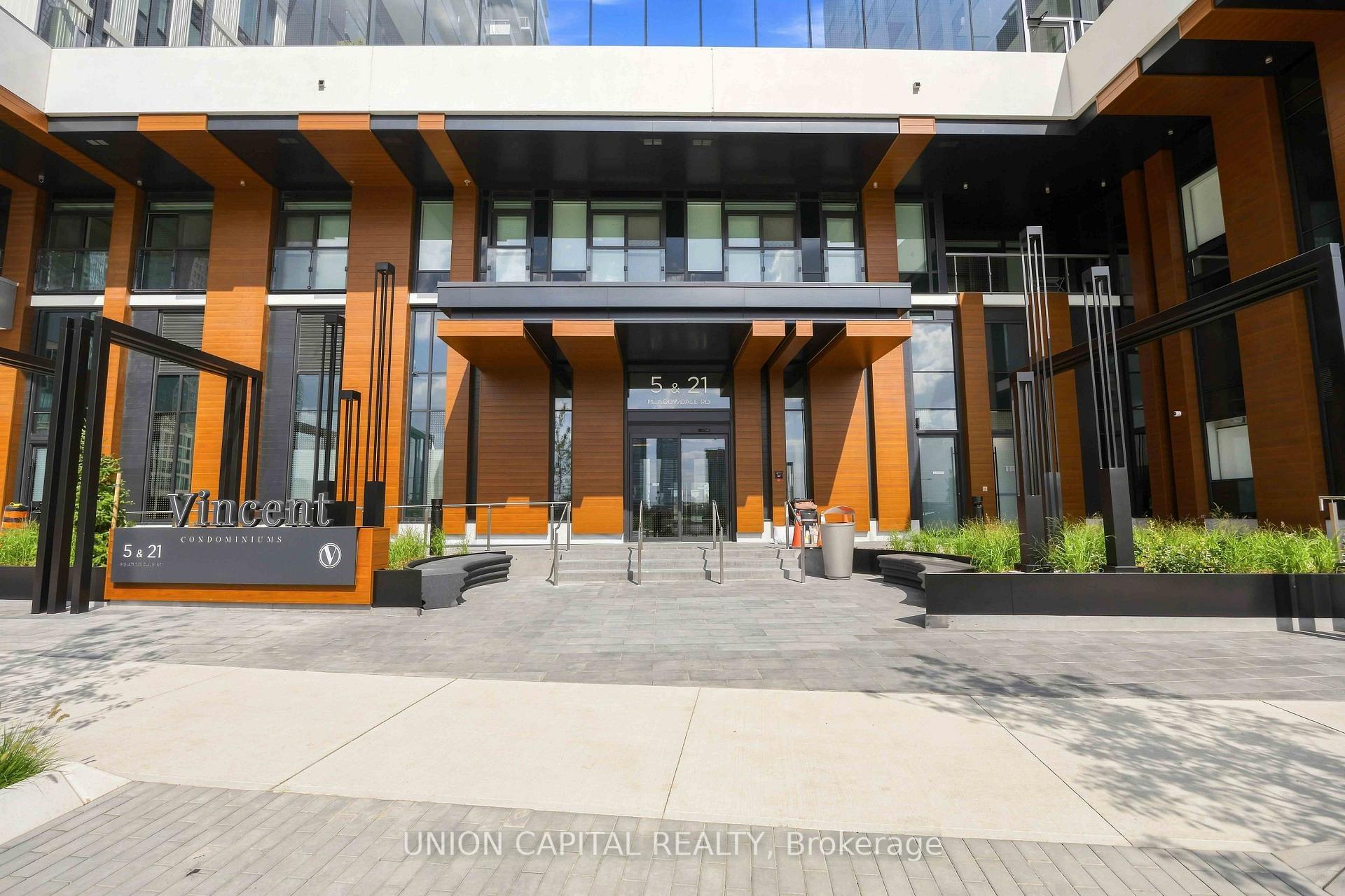 Photo 2 of Unit 1102, 5 Meadowdale Road, Vaughan, Vaughan Corporate Centre — HOMEH