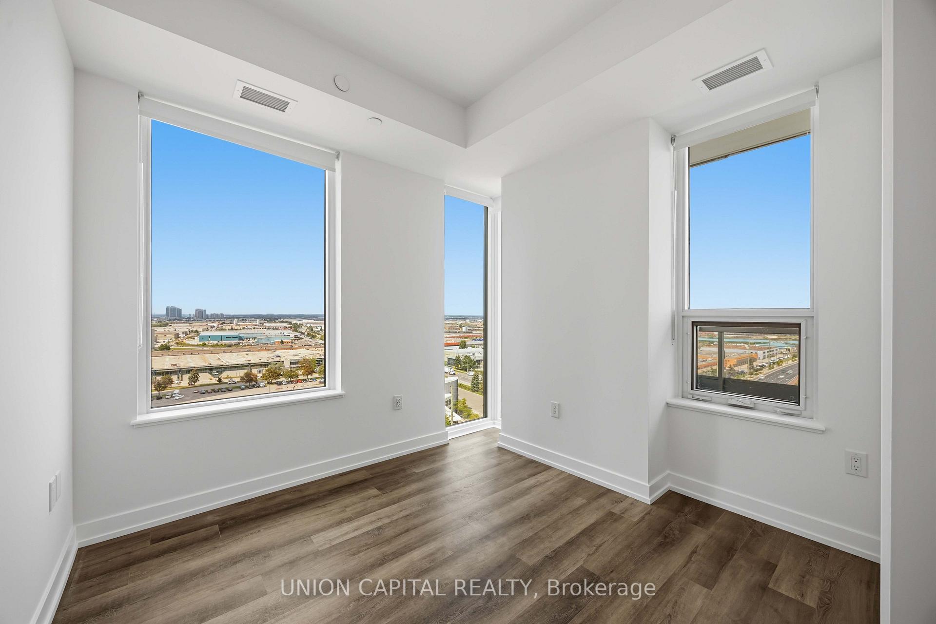 Photo 15 of Unit 1102, 5 Meadowdale Road, Vaughan, Vaughan Corporate Centre — HOMEH