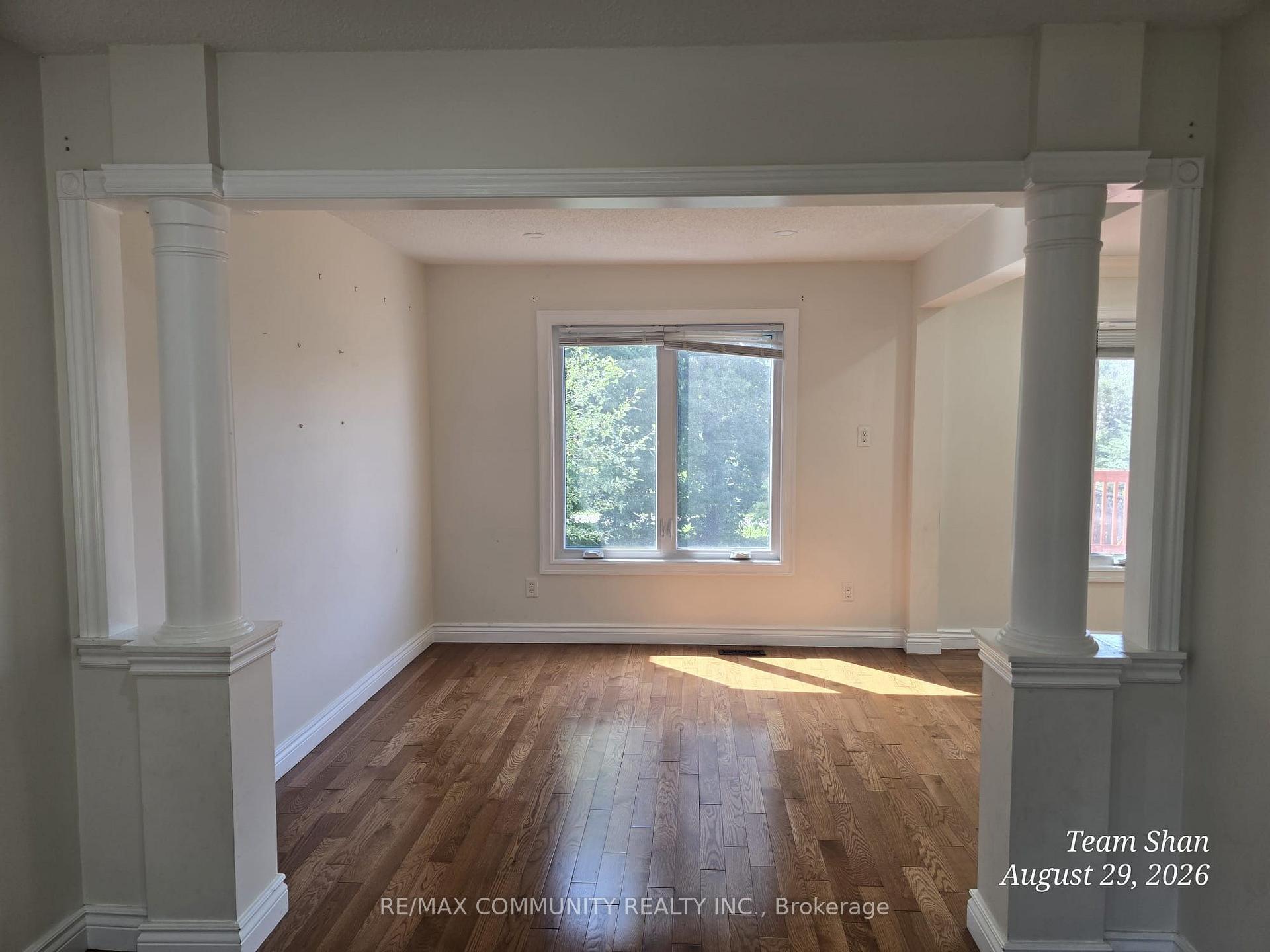 Photo 8 of Unit Main, 52 Noake Crescent, Ajax, Central — HOMEH