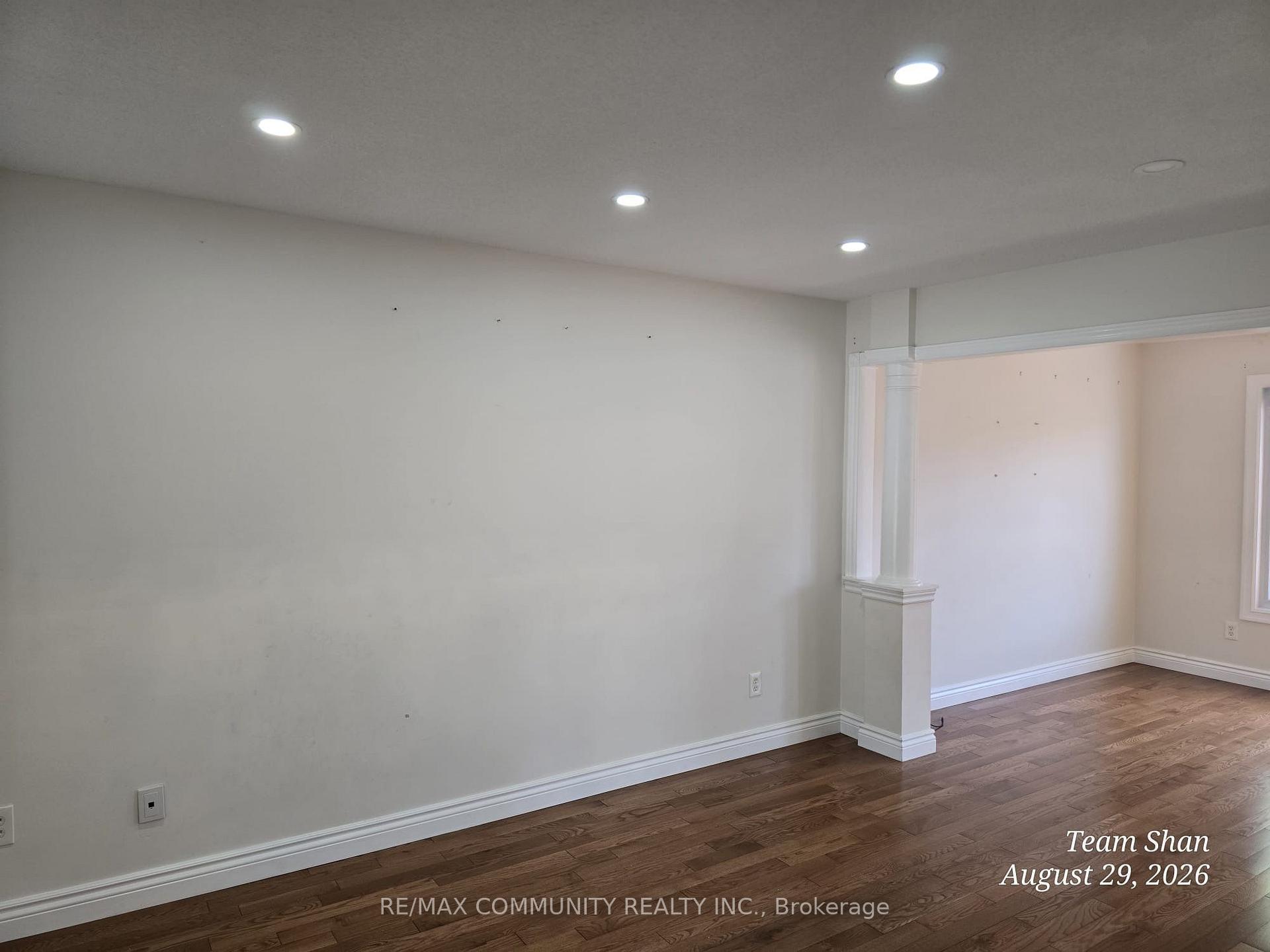 Photo 9 of Unit Main, 52 Noake Crescent, Ajax, Central — HOMEH