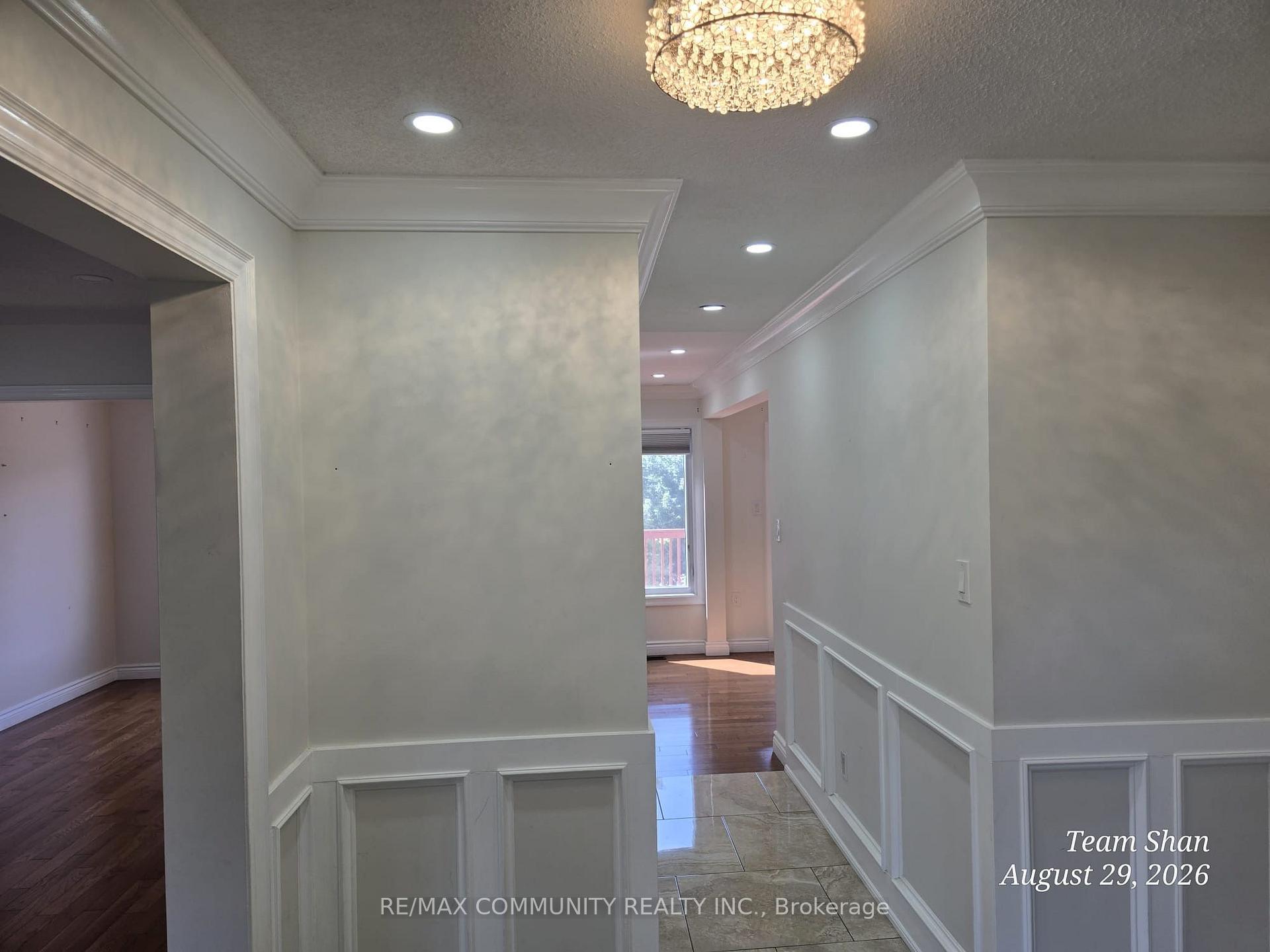 Photo 13 of Unit Main, 52 Noake Crescent, Ajax, Central — HOMEH