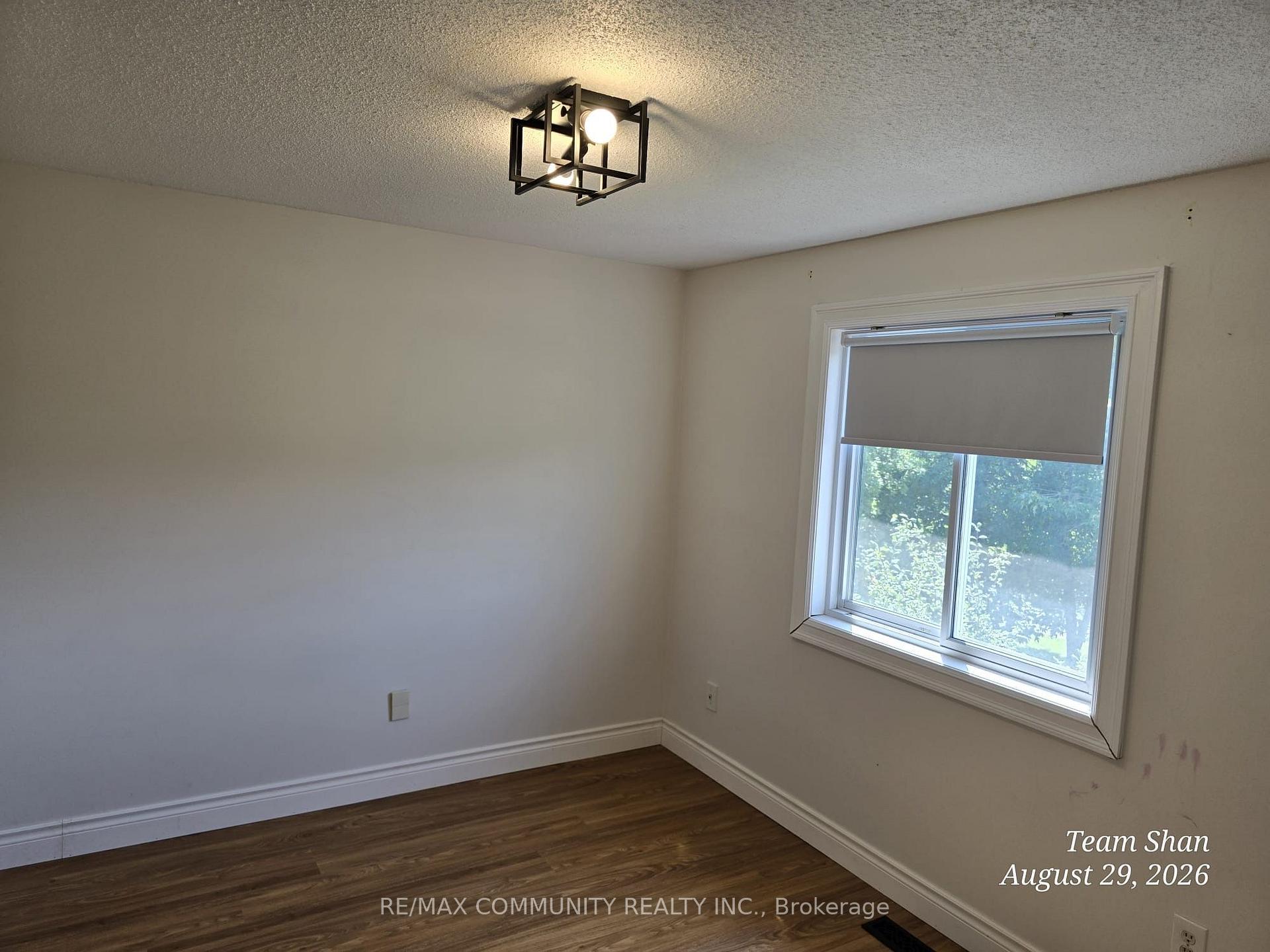 Photo 20 of Unit Main, 52 Noake Crescent, Ajax, Central — HOMEH