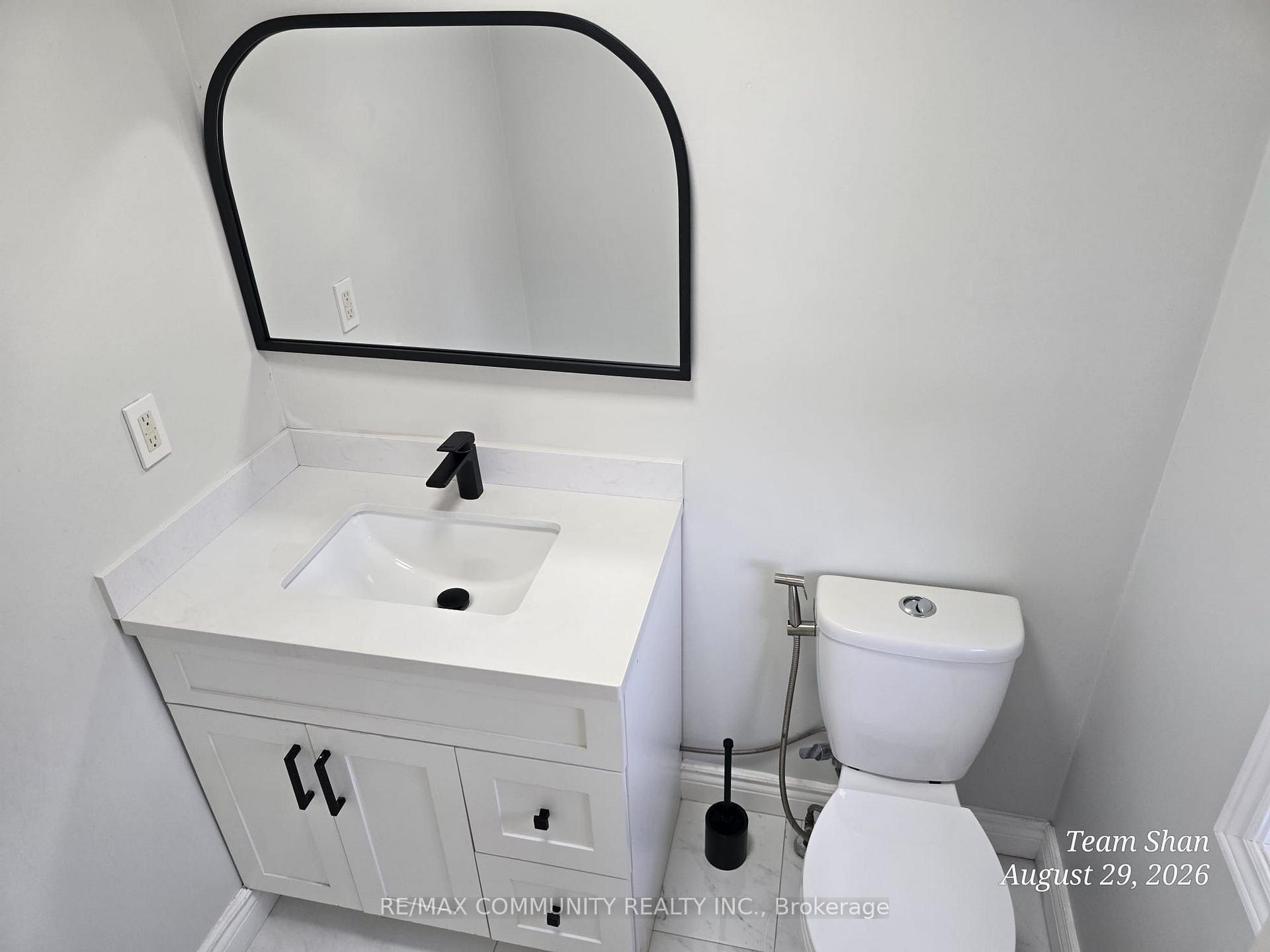 Photo 22 of Unit Main, 52 Noake Crescent, Ajax, Central — HOMEH