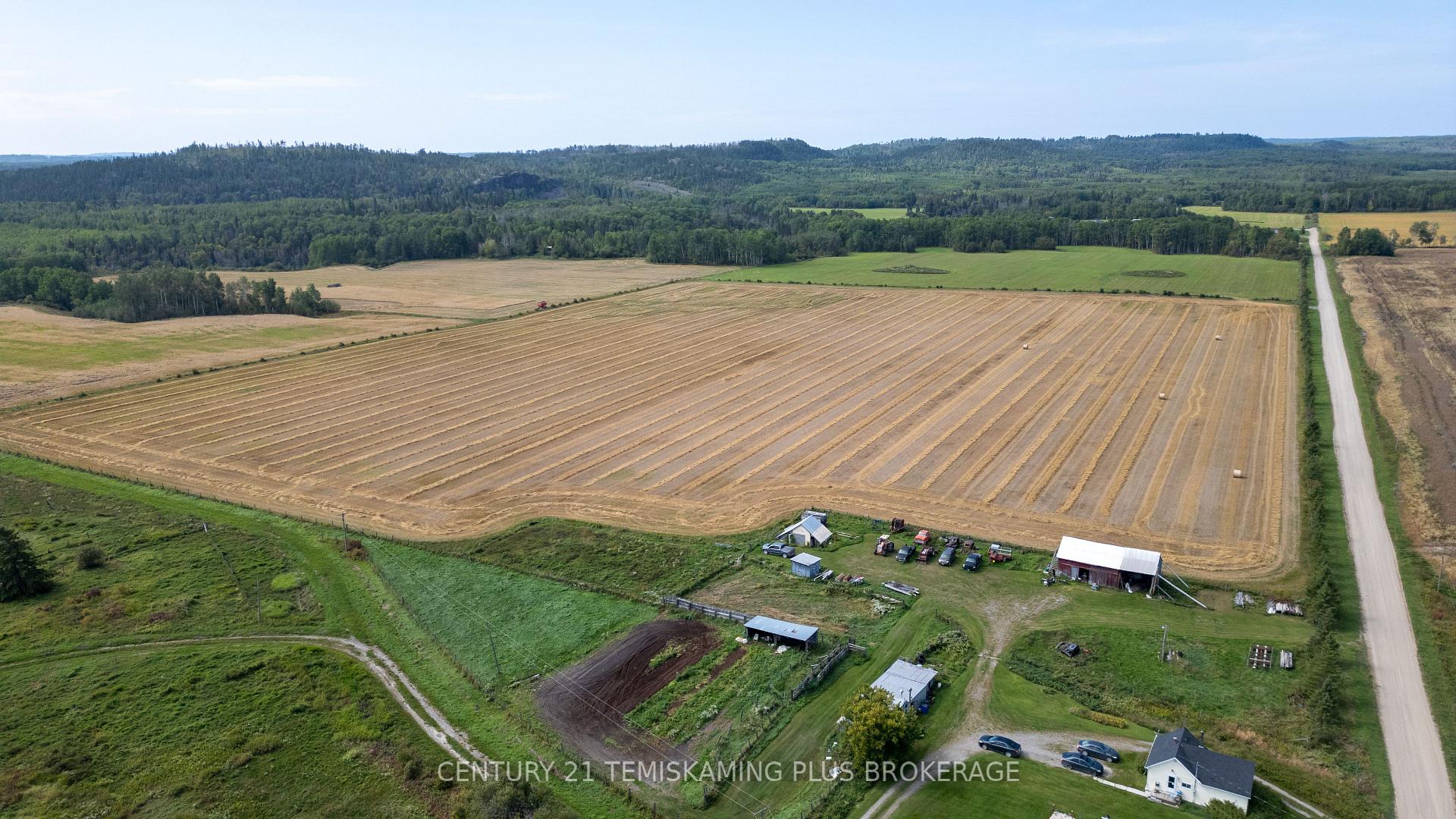 Photo 2 of 683810 Veley Road, Temiskaming Shores, New Liskeard — HOMEH