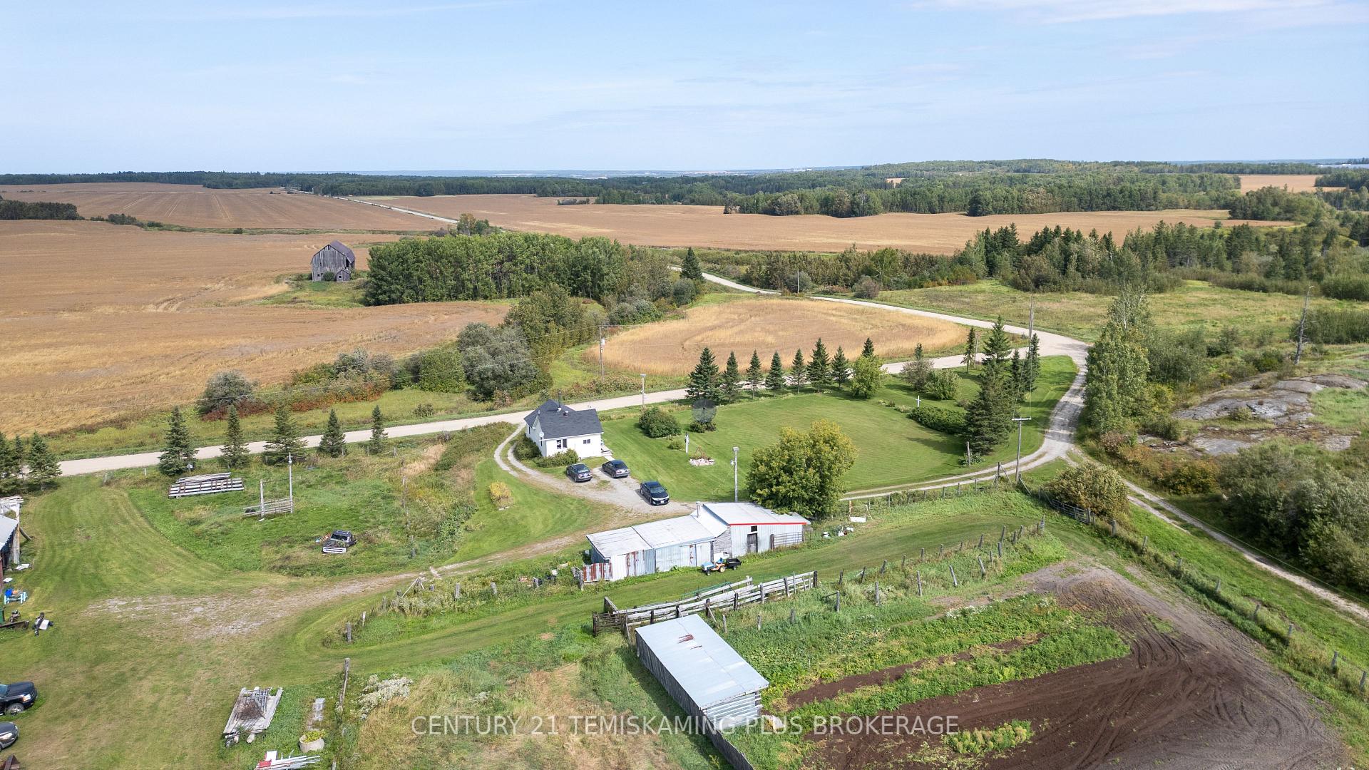 Photo 6 of 683810 Veley Road, Temiskaming Shores, New Liskeard — HOMEH