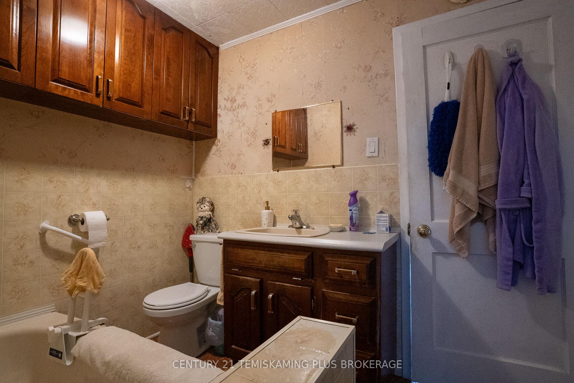 Photo 17 of 683810 Veley Road, Temiskaming Shores, New Liskeard — HOMEH