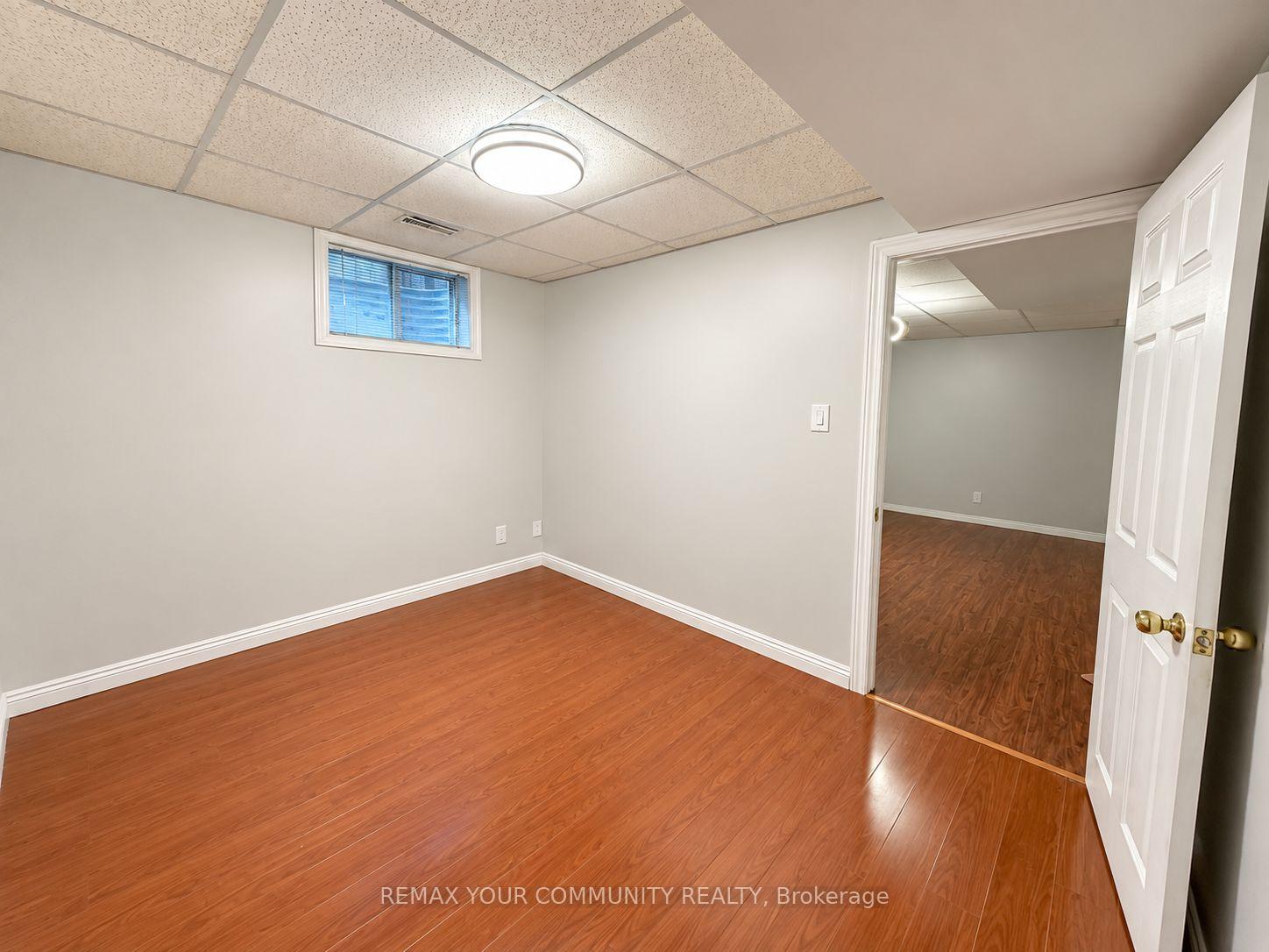 Photo 13 of 1 Evergreen Crescent, Markham, Aileen-Willowbrook — HOMEH