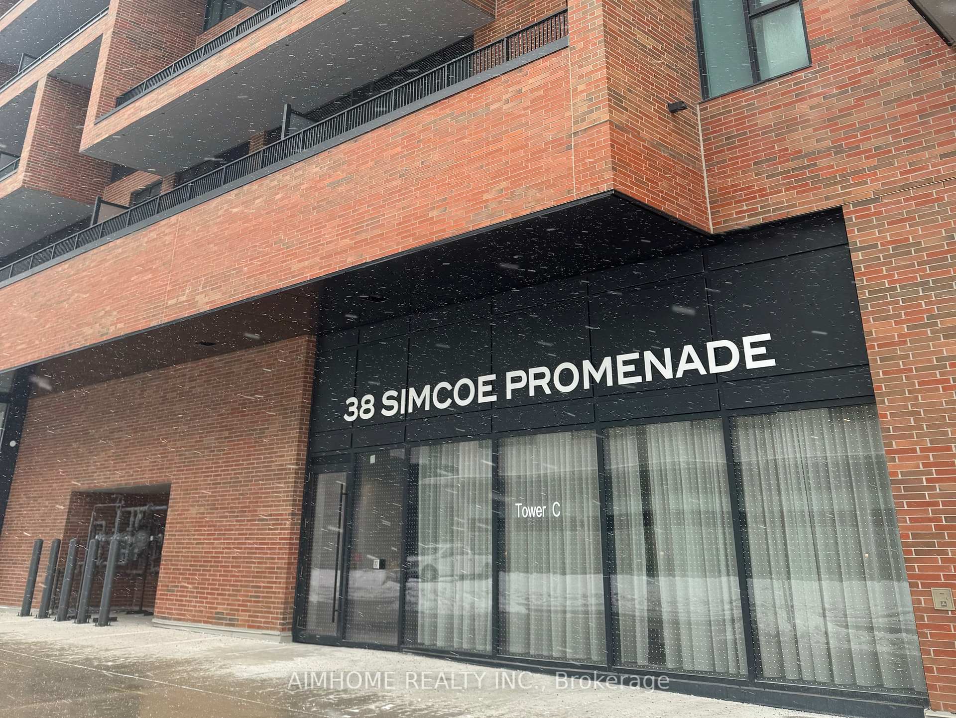 Photo of Unit 902, 38 Simcoe Promenade
