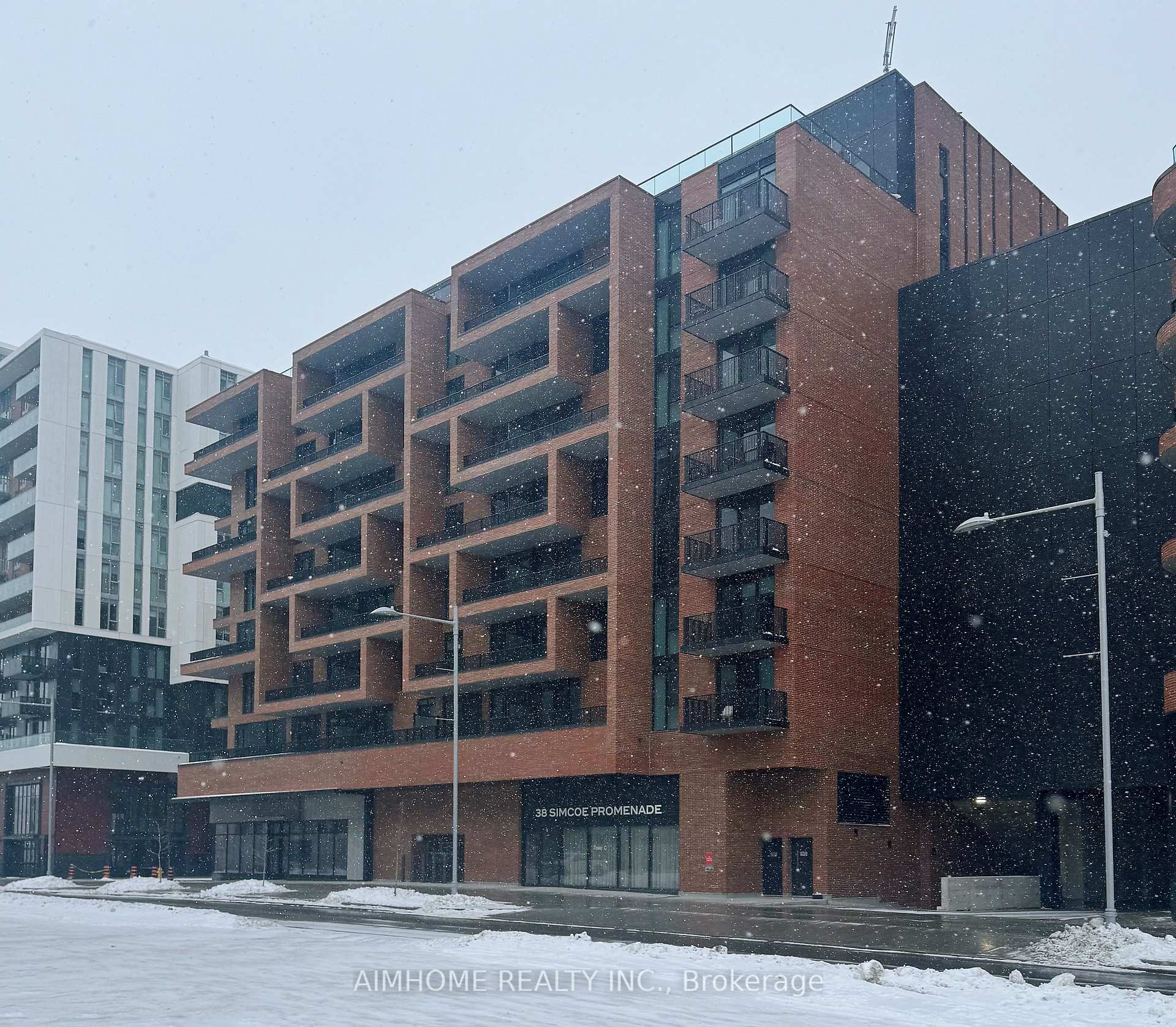 Photo 2 of Unit 902, 38 Simcoe Promenade, Markham, Unionville — HOMEH
