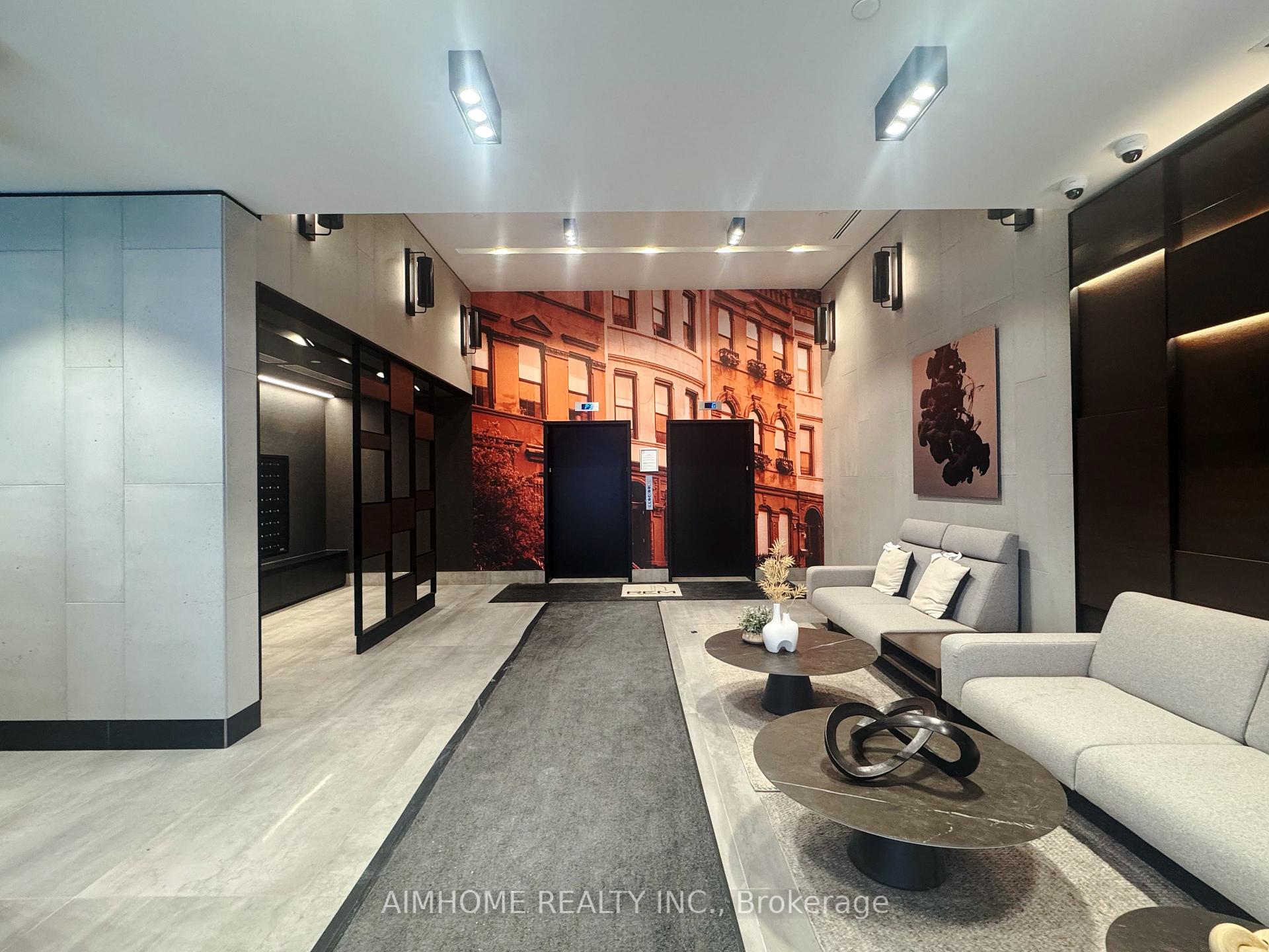 Photo 3 of Unit 902, 38 Simcoe Promenade, Markham, Unionville — HOMEH
