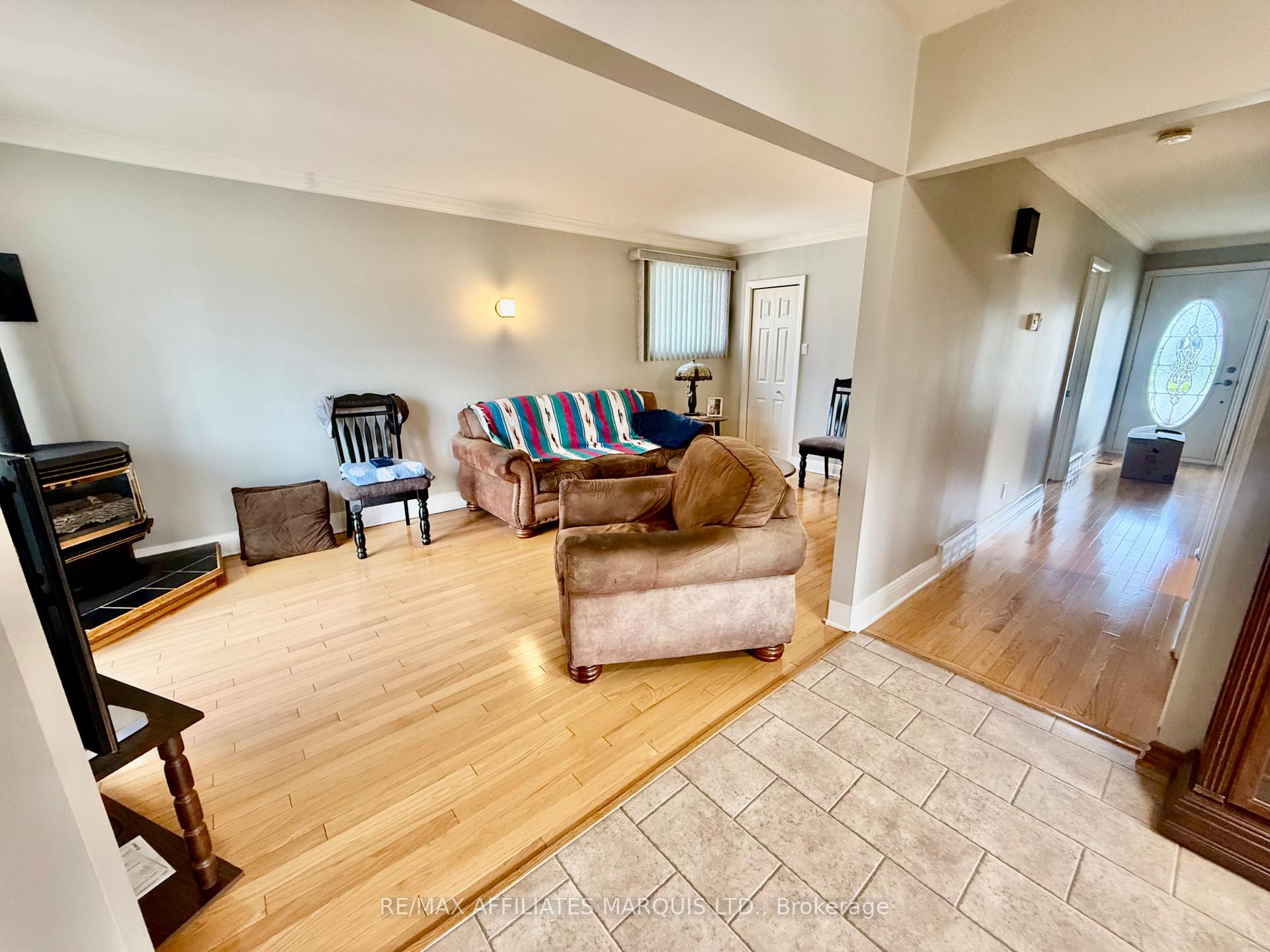Photo 6 of 1330 Aubin Avenue, Cornwall, Cornwall — HOMEH