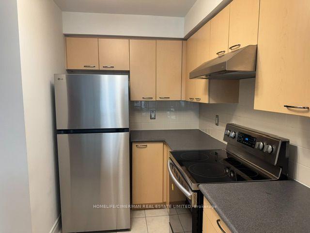Photo 3 of Unit 618, 62 Suncrest Boulevard, Markham, Commerce Valley — HOMEH