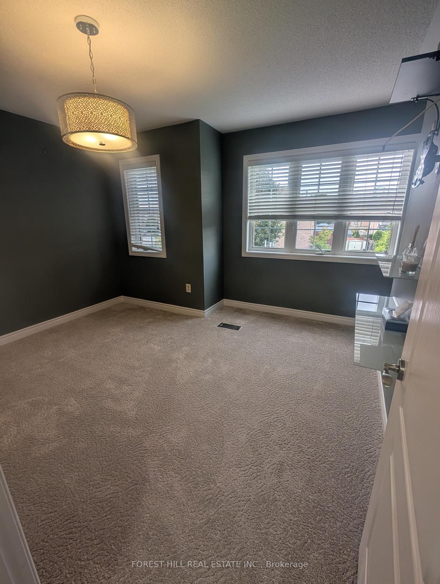 Photo 19 of 224 Bachman Drive, Vaughan, Maple — HOMEH