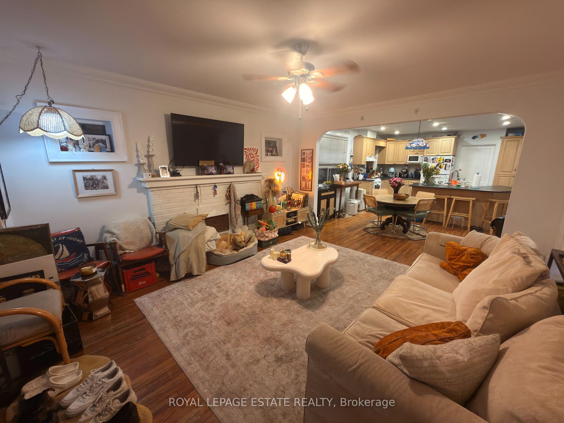 Photo 4 of 20 Glen Manor Drive, Toronto, The Beaches — HOMEH