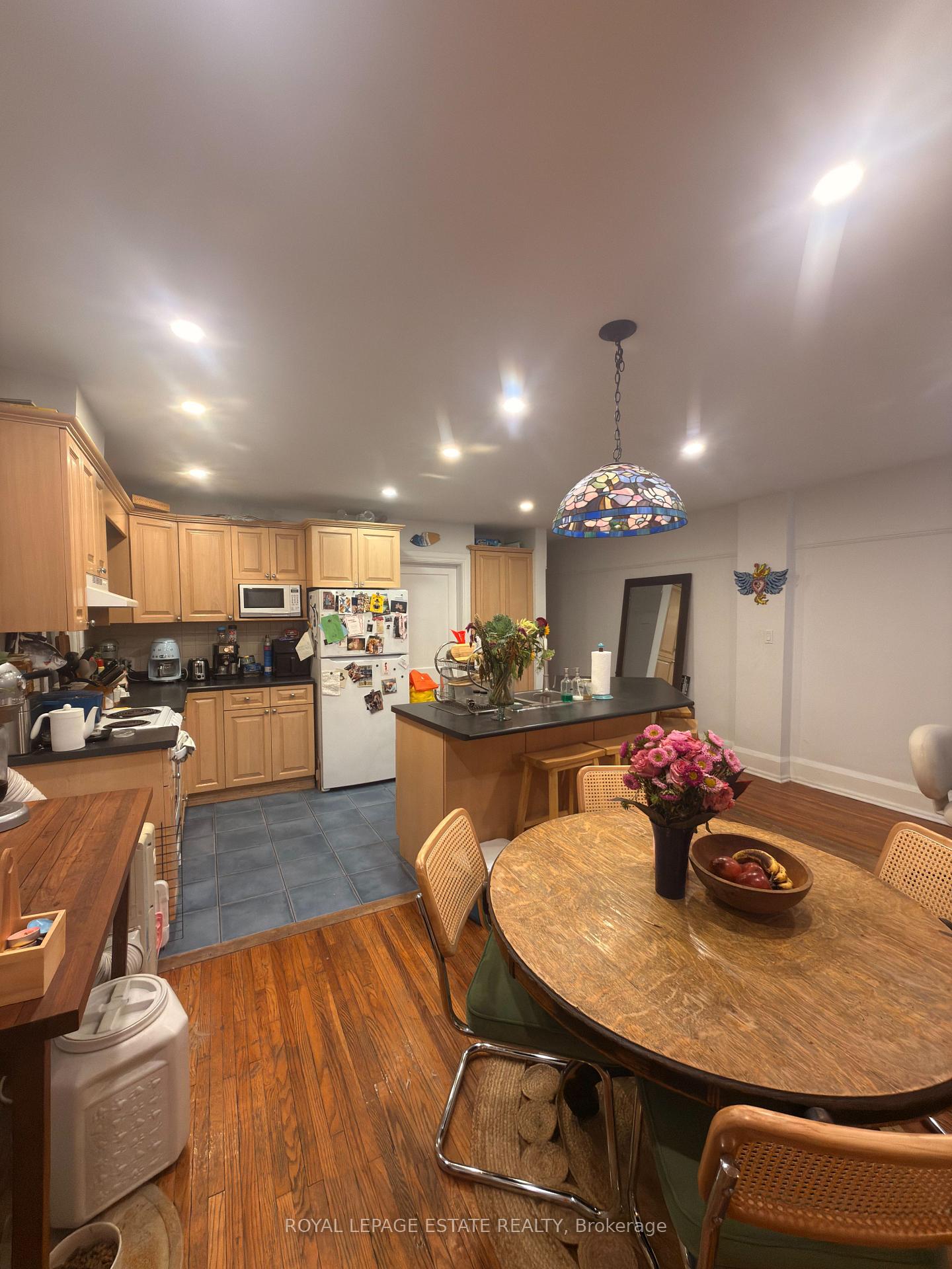 Photo 6 of 20 Glen Manor Drive, Toronto, The Beaches — HOMEH