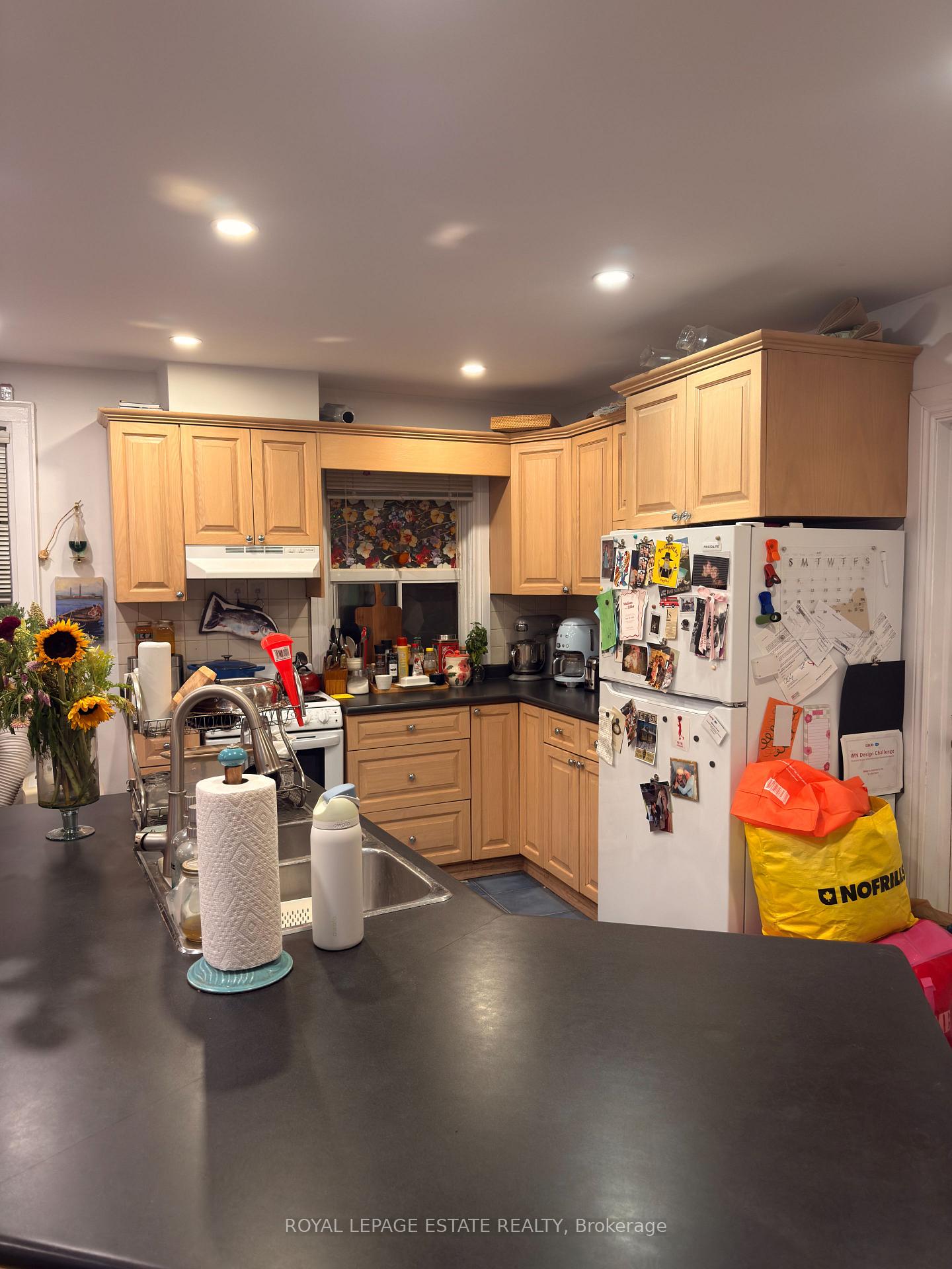 Photo 9 of 20 Glen Manor Drive, Toronto, The Beaches — HOMEH