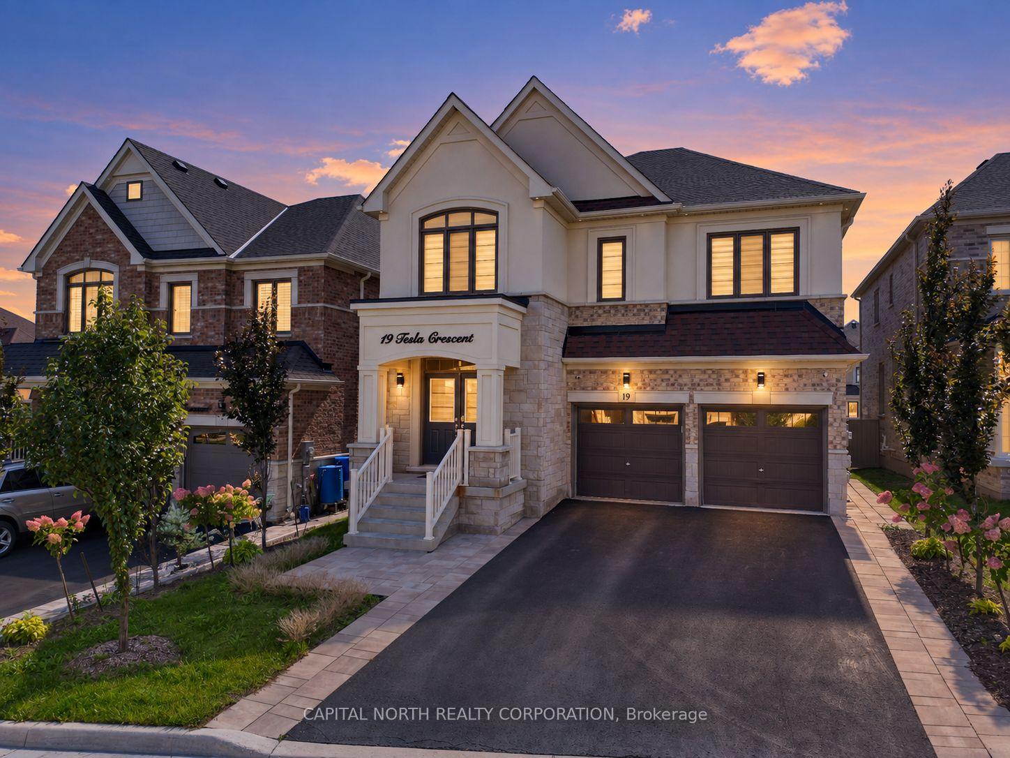 Photo 1 of 19 Tesla Crescent, East Gwillimbury, Holland Landing — HOMEH
