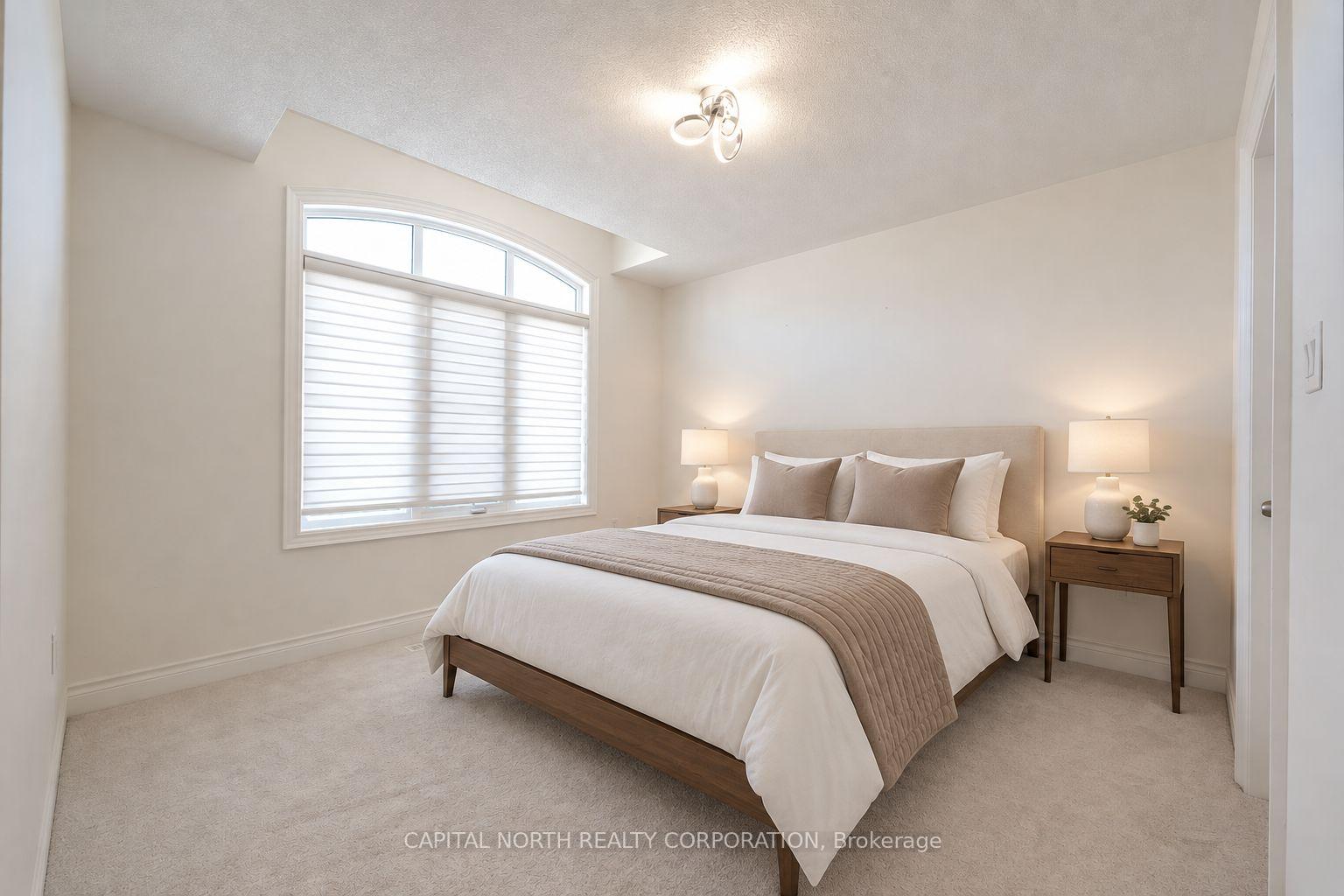 Photo 22 of 19 Tesla Crescent, East Gwillimbury, Holland Landing — HOMEH