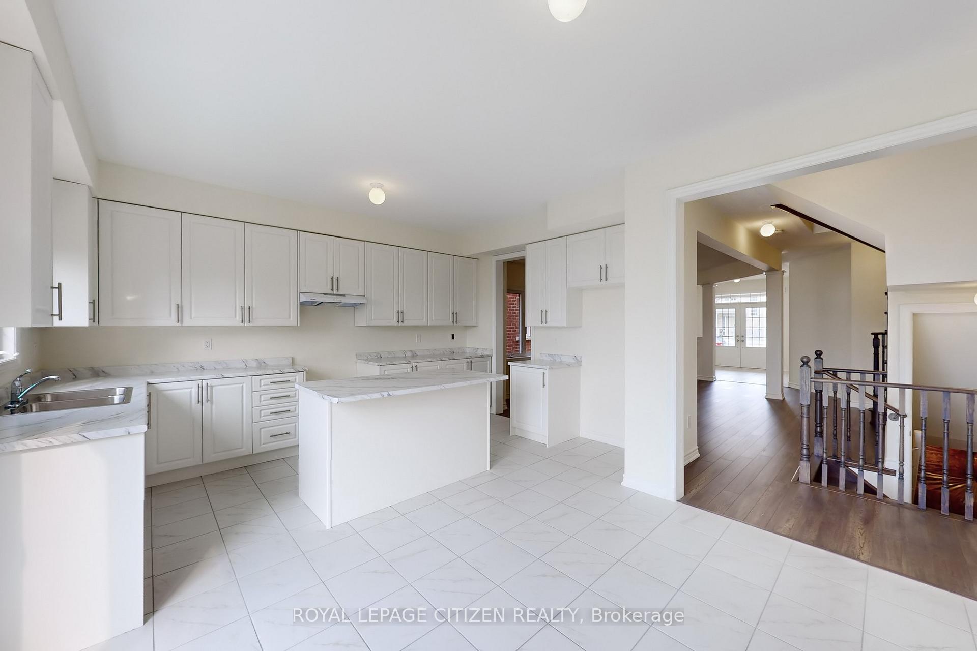 Photo 11 of 123 Cliff Thompson Crescent, Georgina, Sutton & Jackson's Point — HOMEH