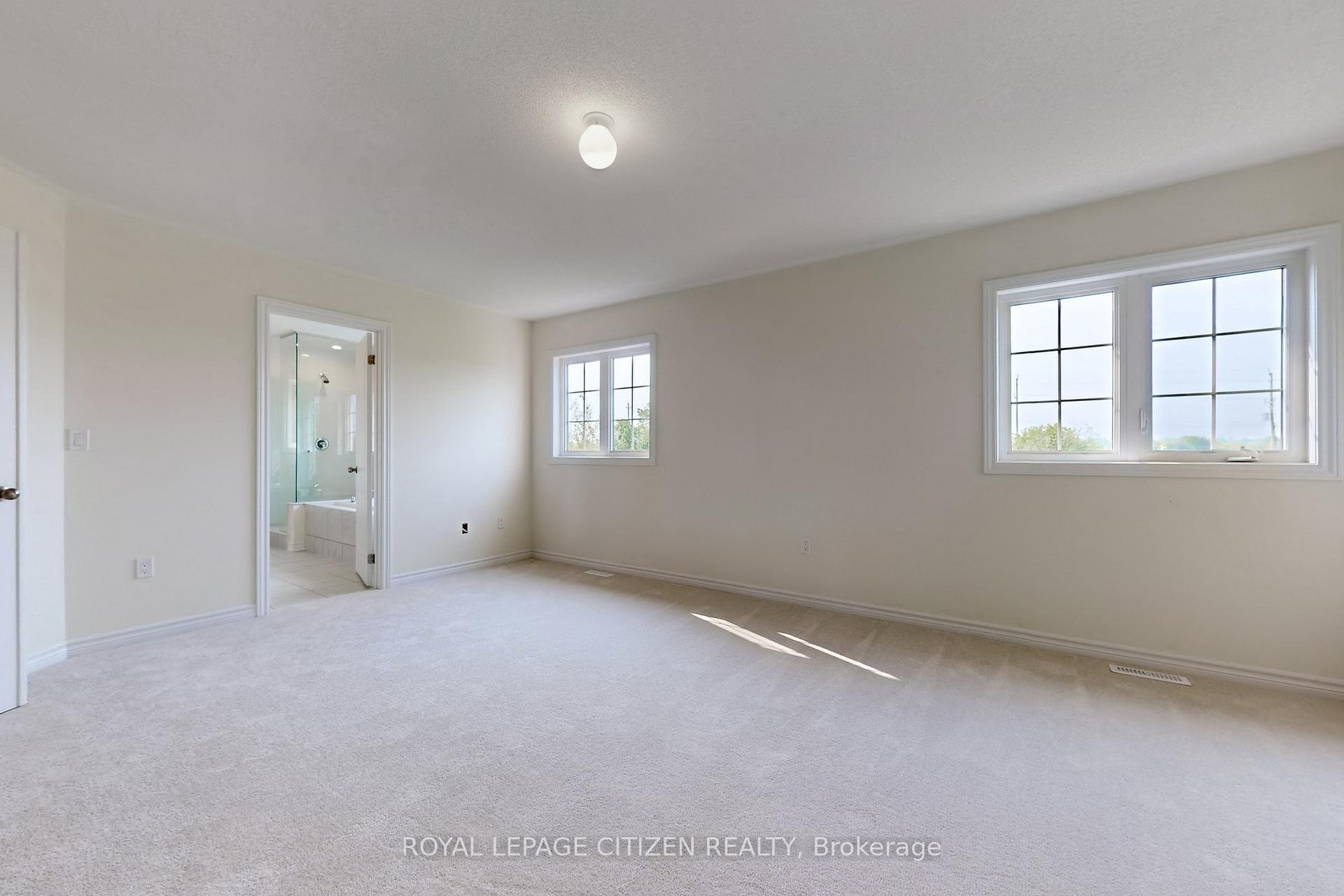 Photo 23 of 123 Cliff Thompson Crescent, Georgina, Sutton & Jackson's Point — HOMEH