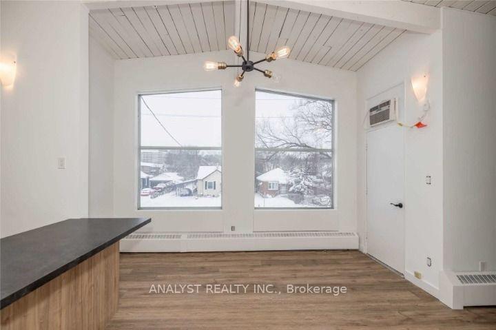 Photo 25 of 37 Donald Street, Barrie, Queen's Park — HOMEH