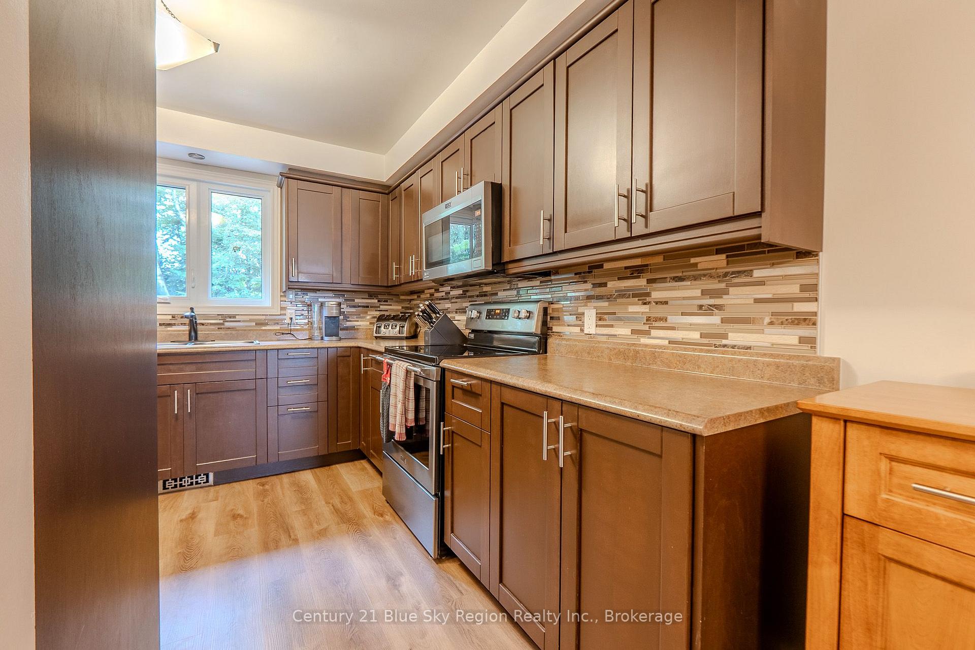Photo 11 of 259 Labreche Drive, North Bay, Ferris — HOMEH